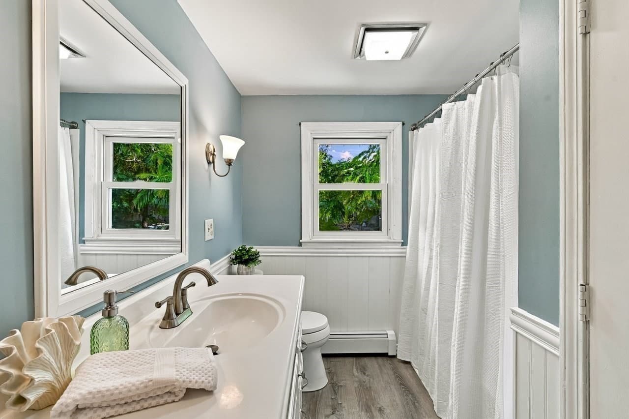 Single Family Residence at 14 Coronet Ave, Methuen MA 01844, Methuen, photo 19 of 40