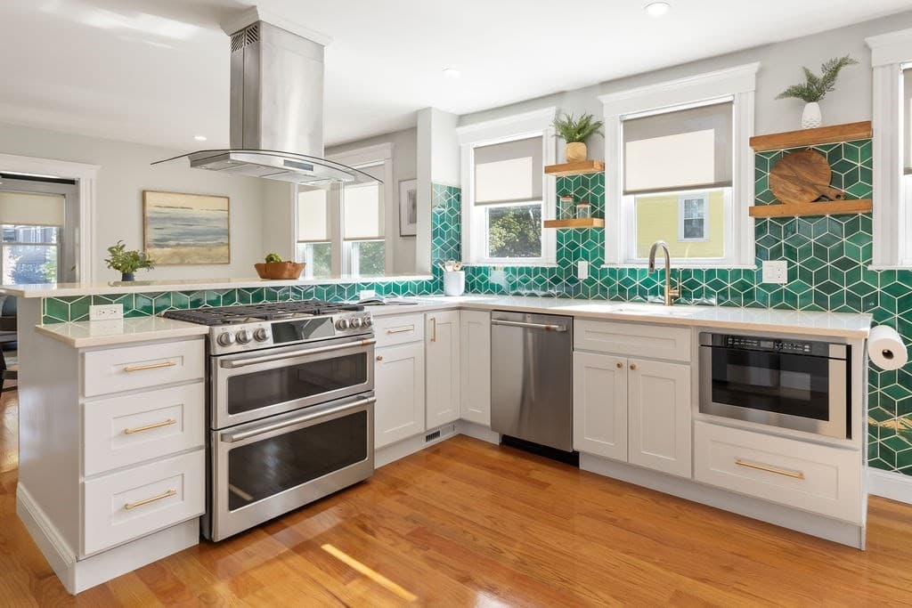 Condominium at 87 Irving St # 1, Waltham MA 02451, Waltham, photo 5 of 15