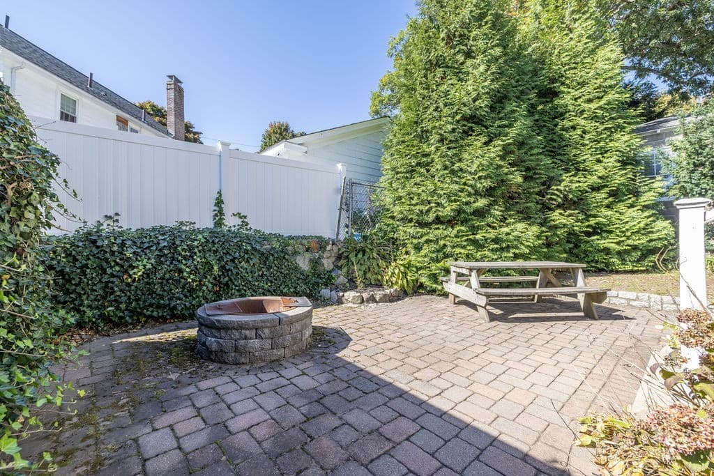 Condominium at 87 Irving St # 1, Waltham MA 02451, Waltham, photo 14 of 15