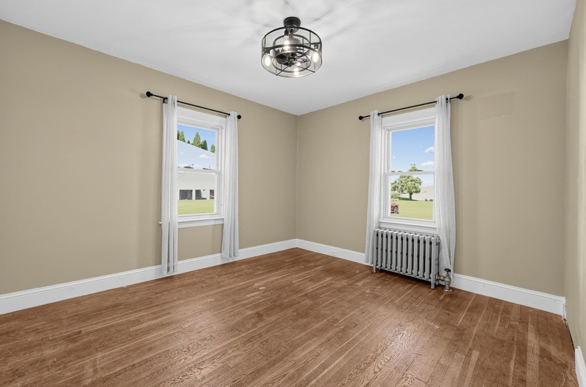 Single Family Residence at 85 Quinapoxet Ln, Worcester MA 01606, Worcester, photo 13 of 26