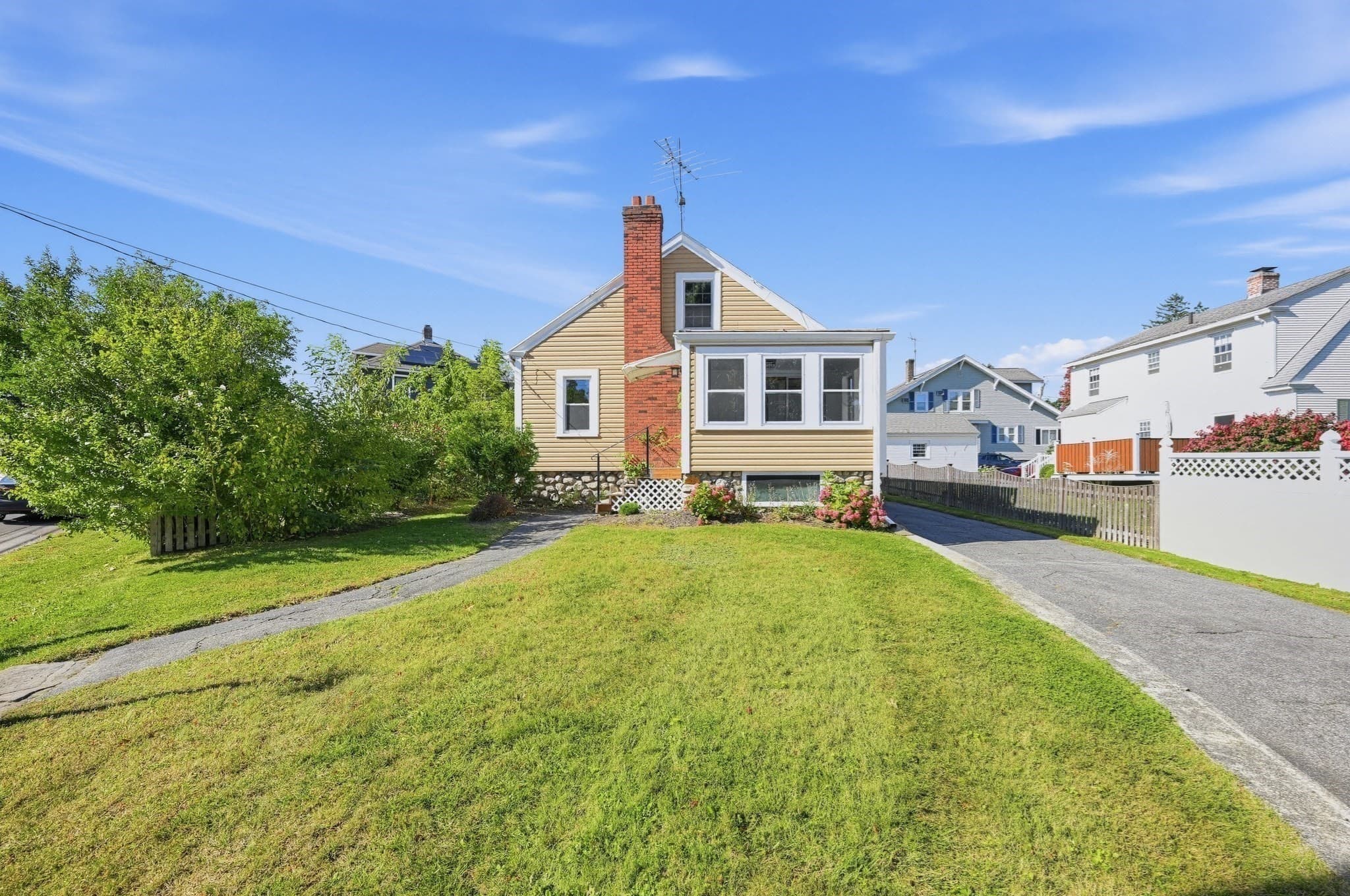 Single Family Residence at 85 Quinapoxet Ln, Worcester MA 01606, Worcester, photo 26 of 26