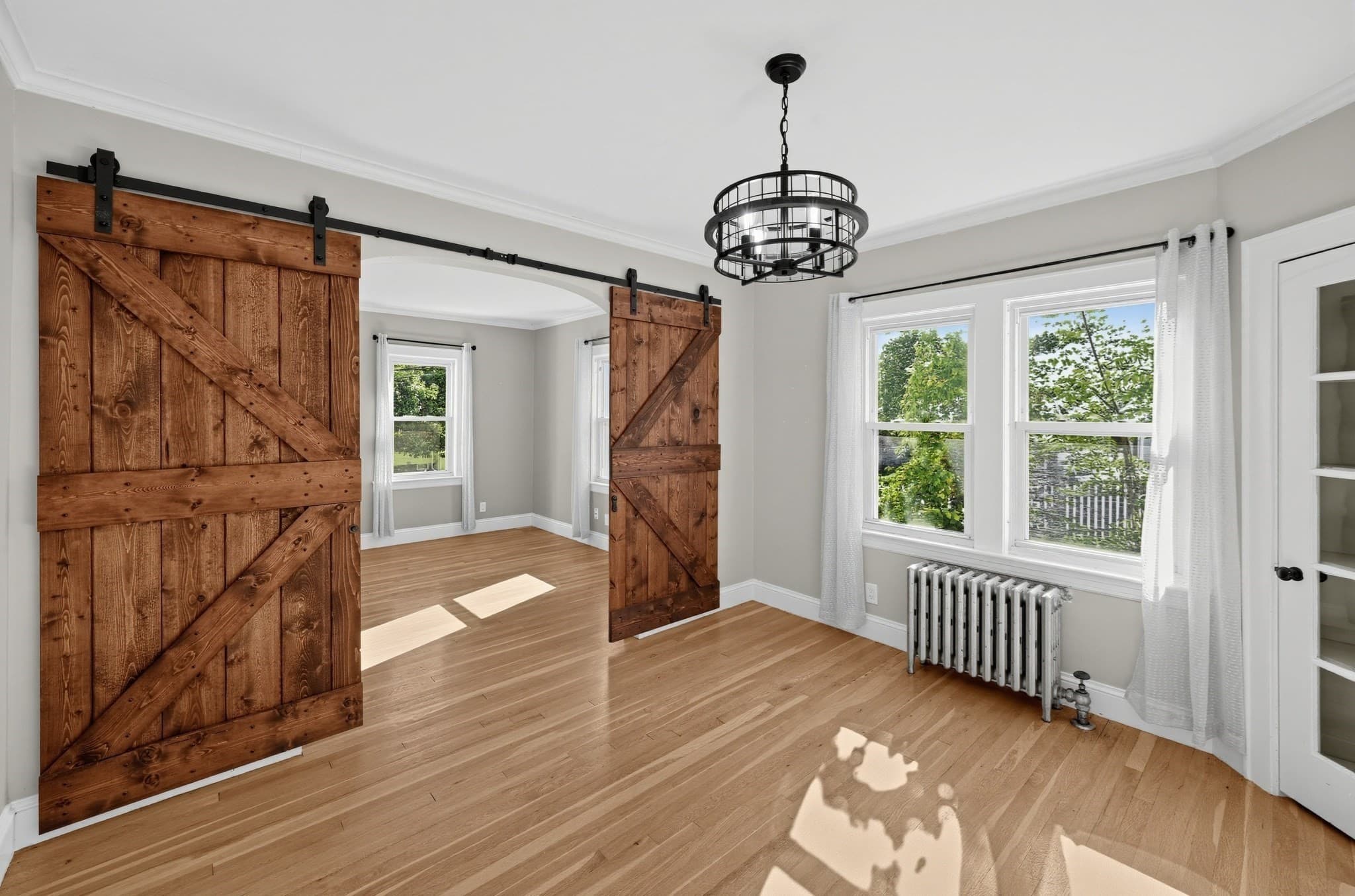 Single Family Residence at 85 Quinapoxet Ln, Worcester MA 01606, Worcester, photo 8 of 26