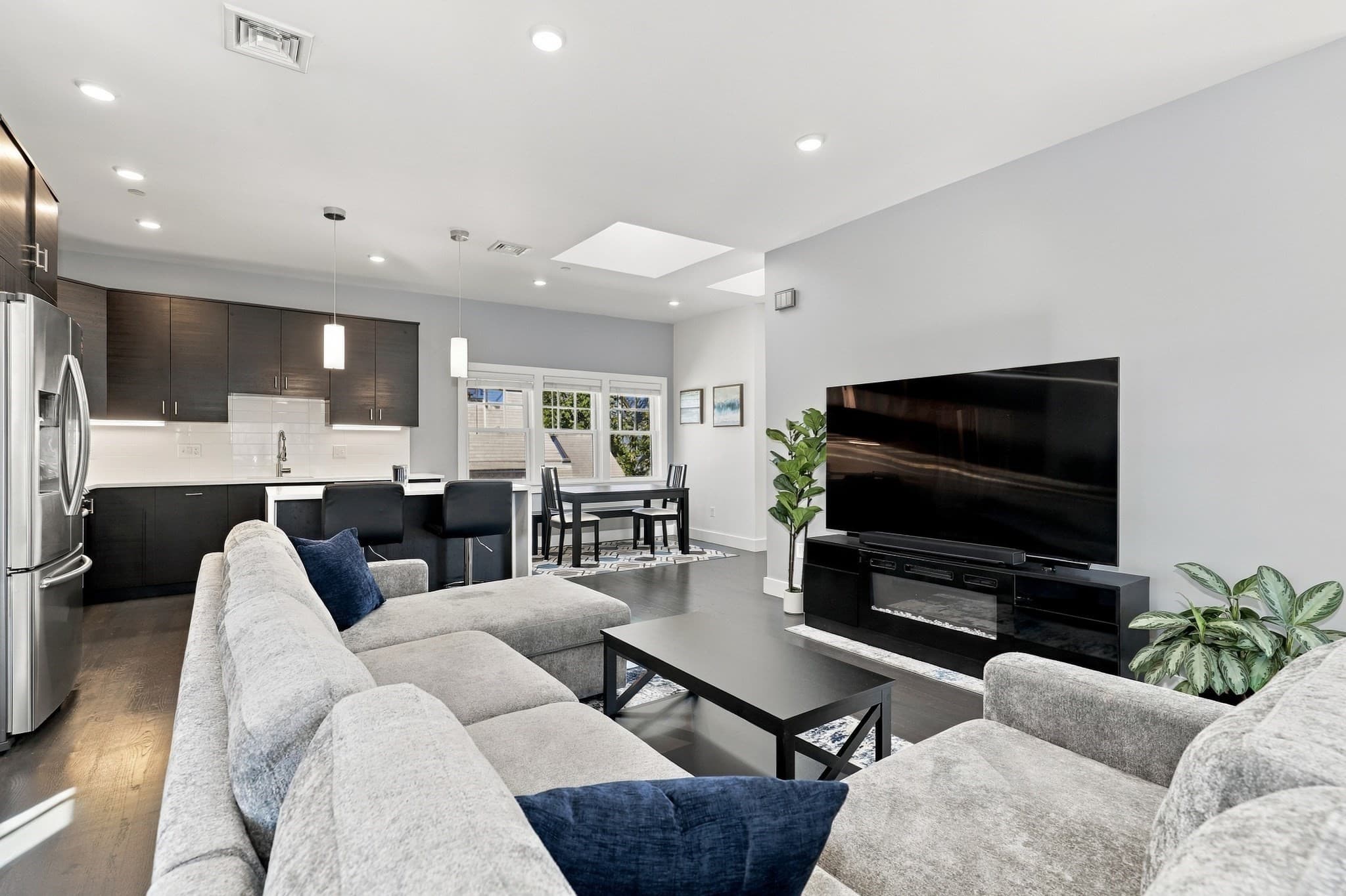 Condominium at 57-59 Franklin Street # 3, Somerville MA 02145, Somerville, photo 6 of 24