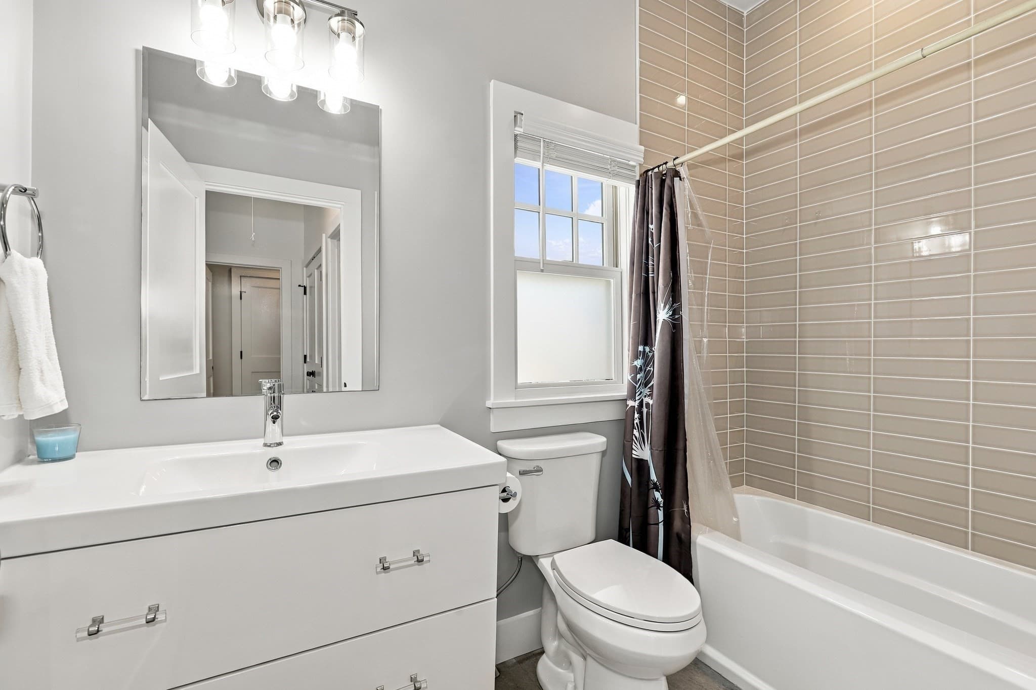 Condominium at 57-59 Franklin Street # 3, Somerville MA 02145, Somerville, photo 18 of 24