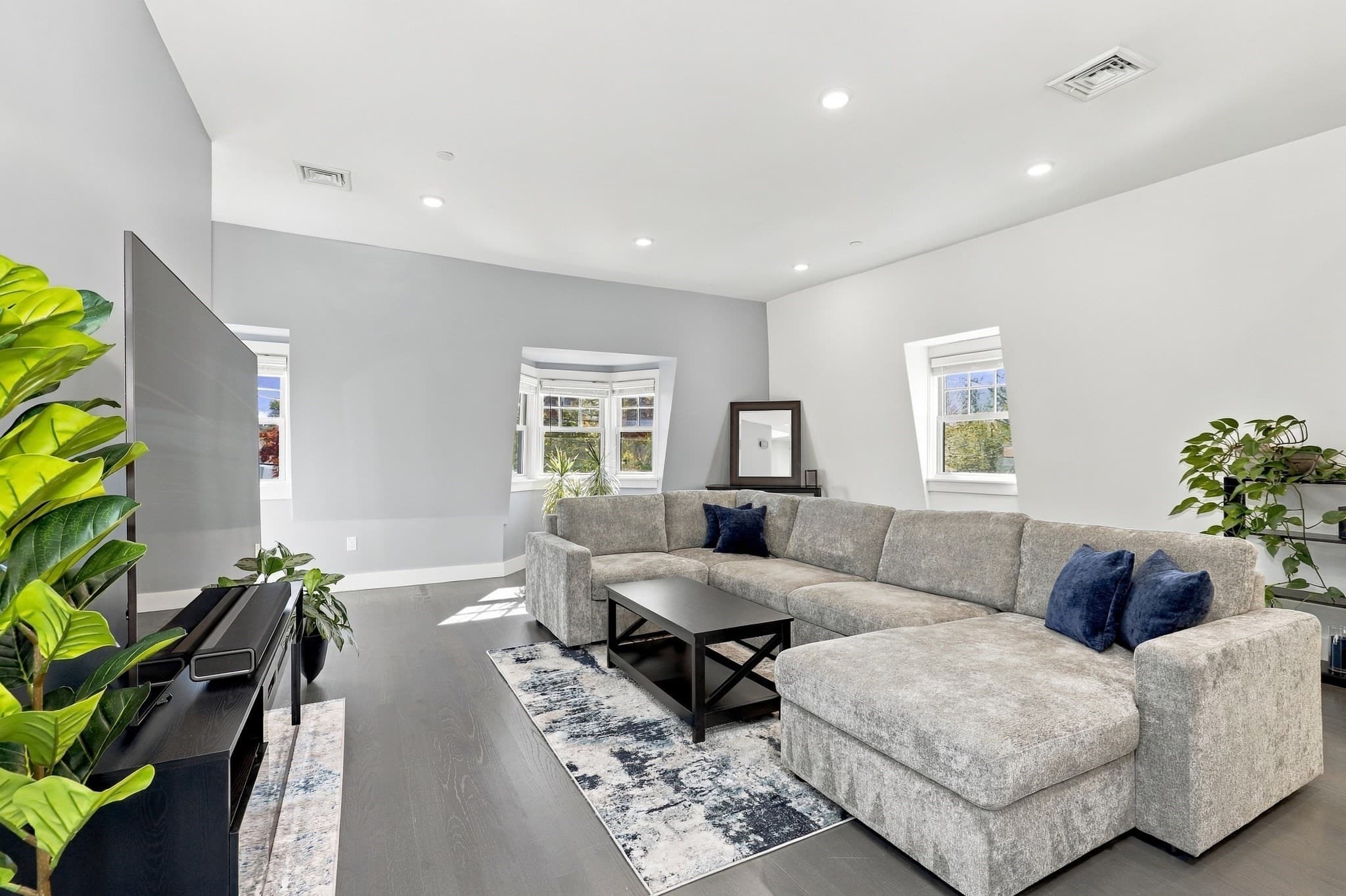 Condominium at 57-59 Franklin Street # 3, Somerville MA 02145, Somerville, photo 4 of 24
