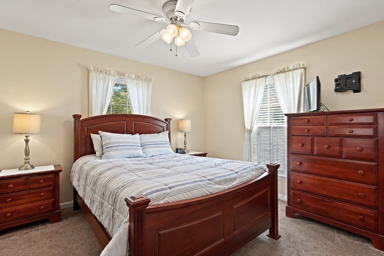 Condominium at 21 Hemlock Dr # 21, East Bridgewater MA 02333, East Bridgewater, photo 7 of 17