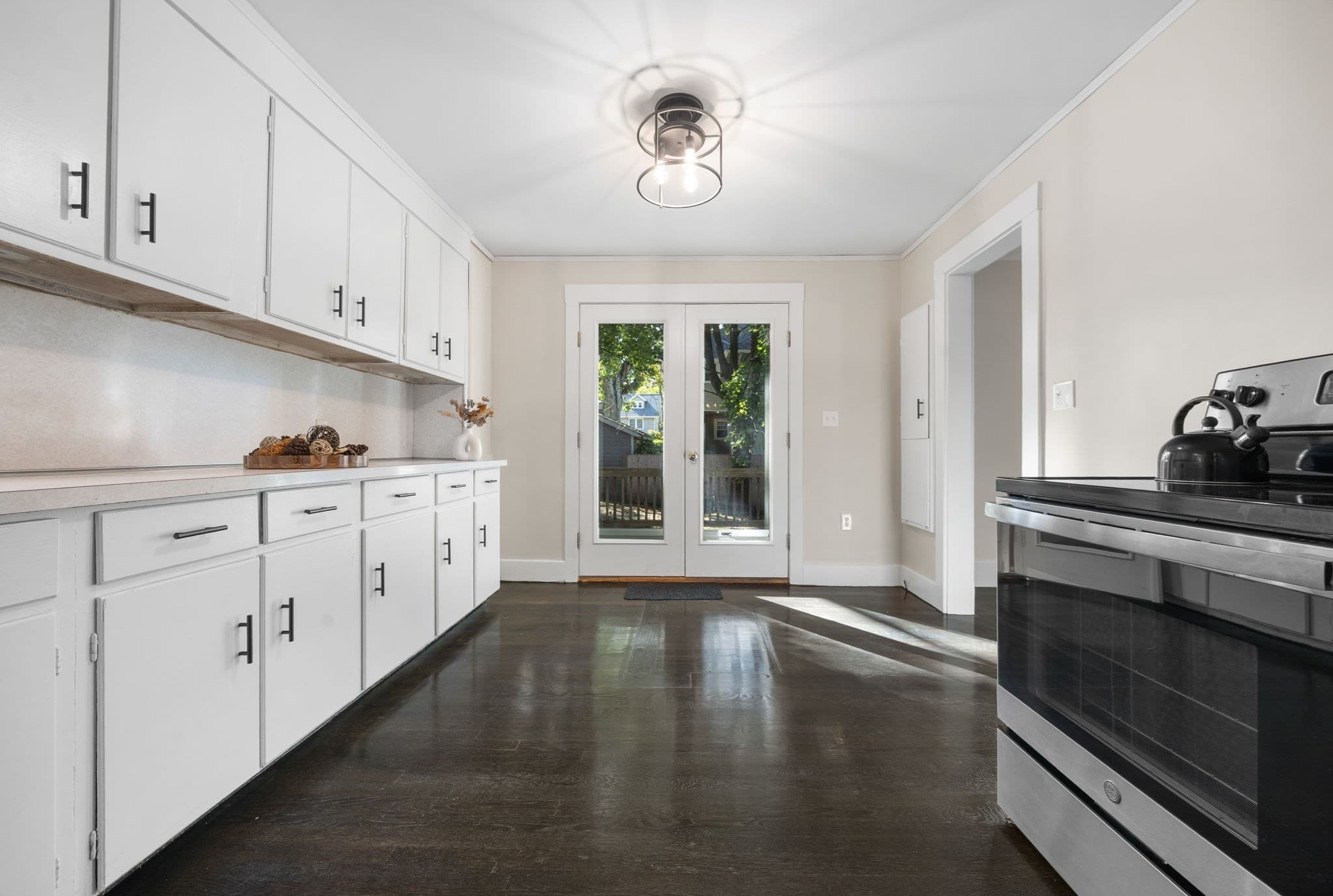 Single Family Residence at 50 Holland Rd, Melrose MA 02176, Melrose, photo 12 of 30