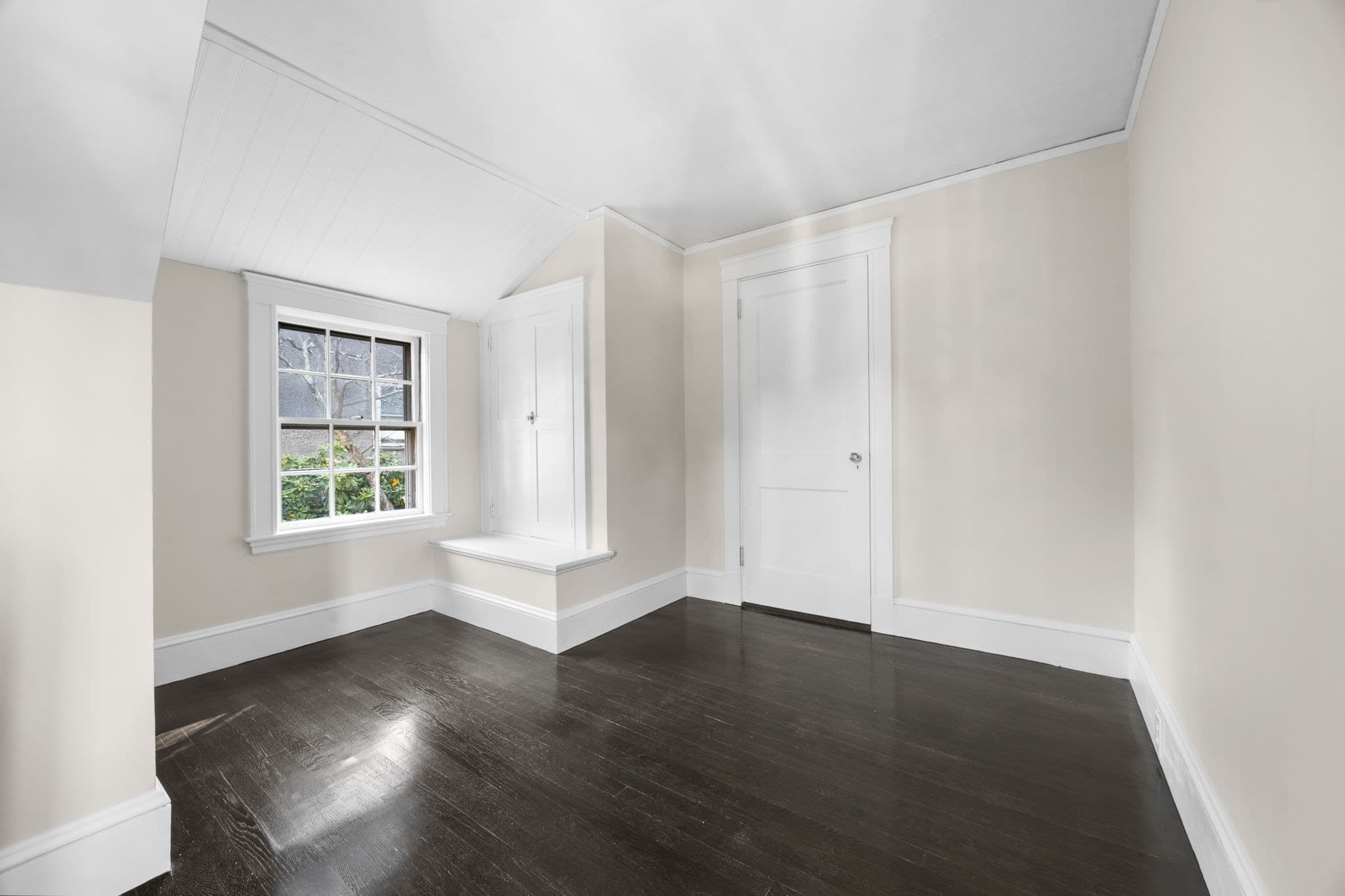 Single Family Residence at 50 Holland Rd, Melrose MA 02176, Melrose, photo 20 of 30
