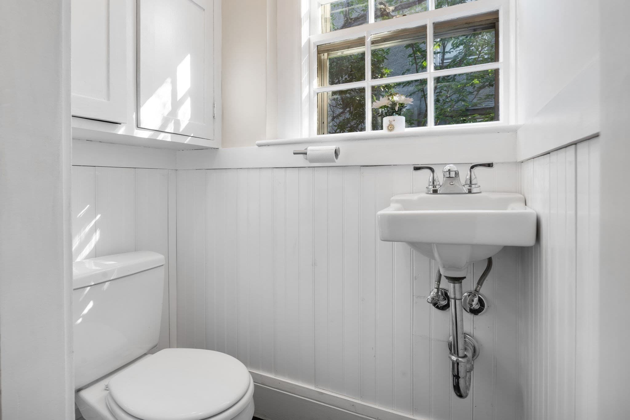 Single Family Residence at 50 Holland Rd, Melrose MA 02176, Melrose, photo 14 of 30