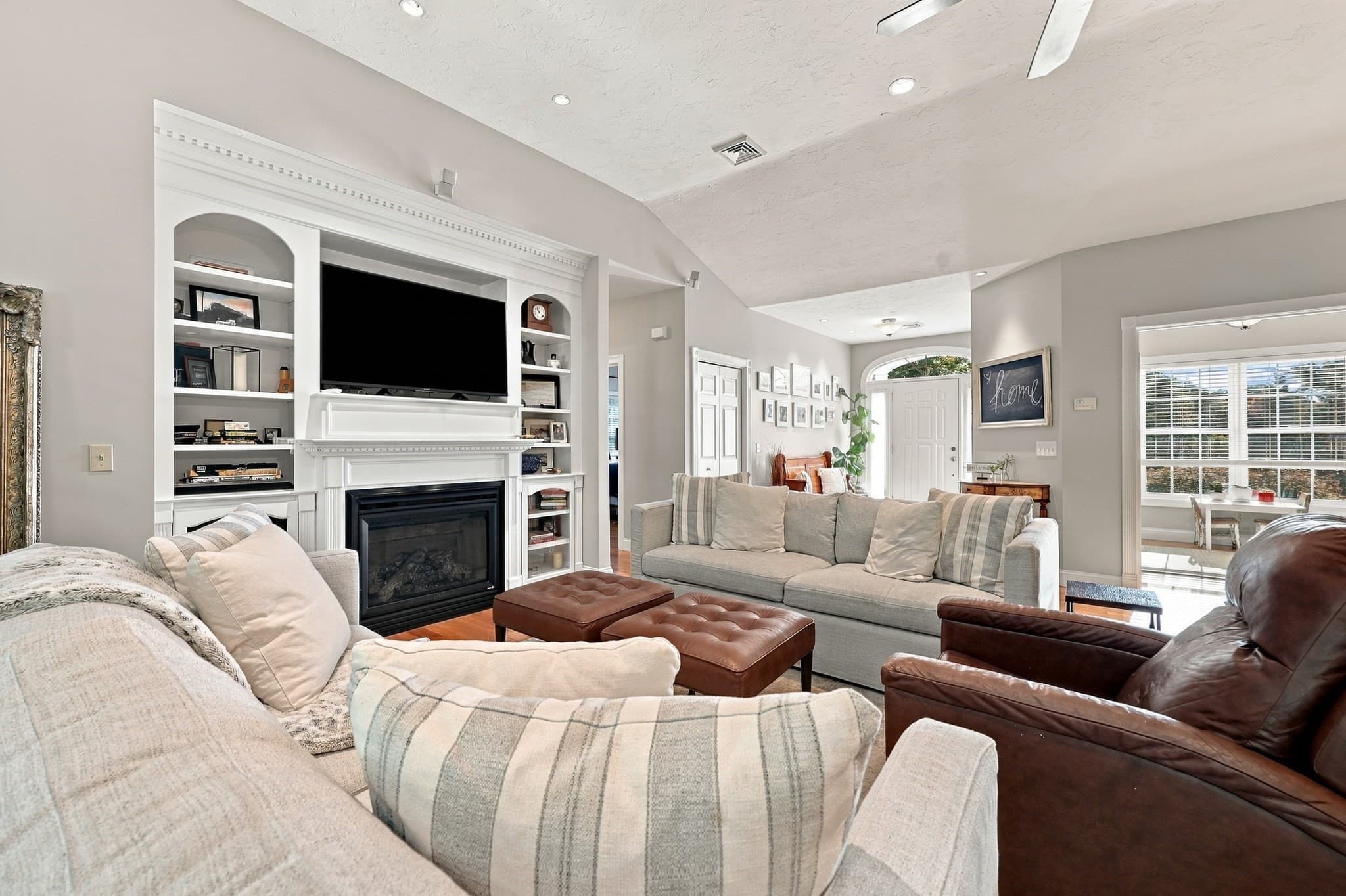 Single Family Residence at 429 Wanoosnoc Road, Fitchburg MA 01420, Fitchburg, photo 6 of 42