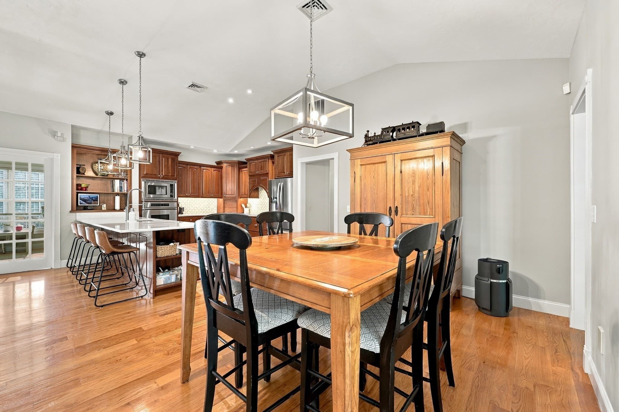 Single Family Residence at 429 Wanoosnoc Road, Fitchburg MA 01420, Fitchburg, photo 13 of 42