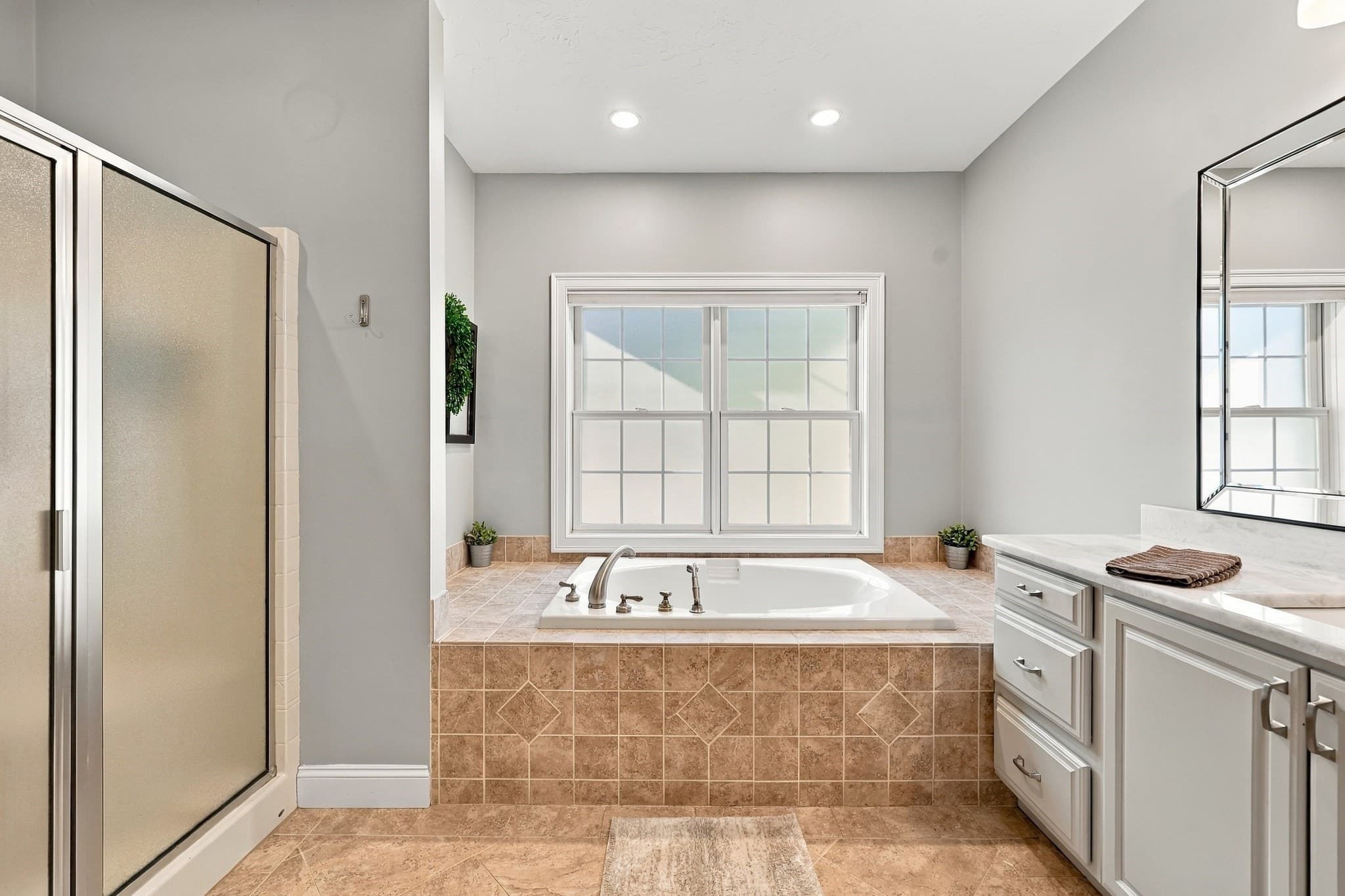 Single Family Residence at 429 Wanoosnoc Road, Fitchburg MA 01420, Fitchburg, photo 22 of 42