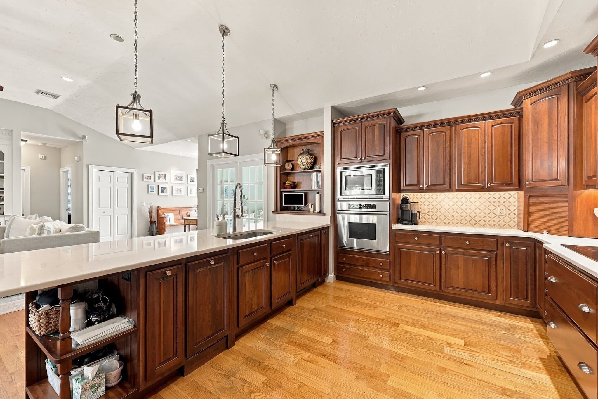Single Family Residence at 429 Wanoosnoc Road, Fitchburg MA 01420, Fitchburg, photo 9 of 42