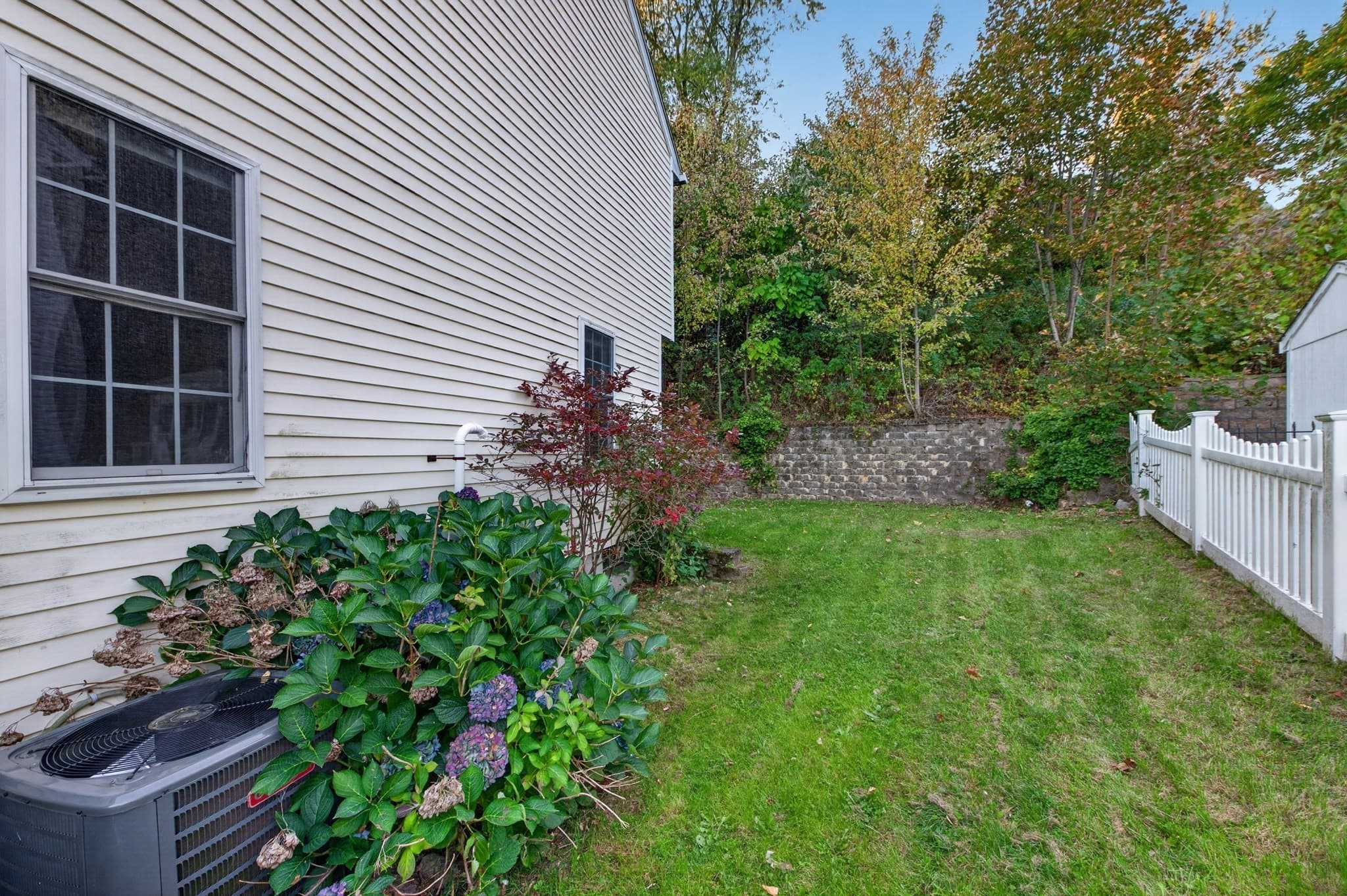 Single Family Residence at 3-A Gates Cir, Worcester MA 01603, Worcester, photo 36 of 39