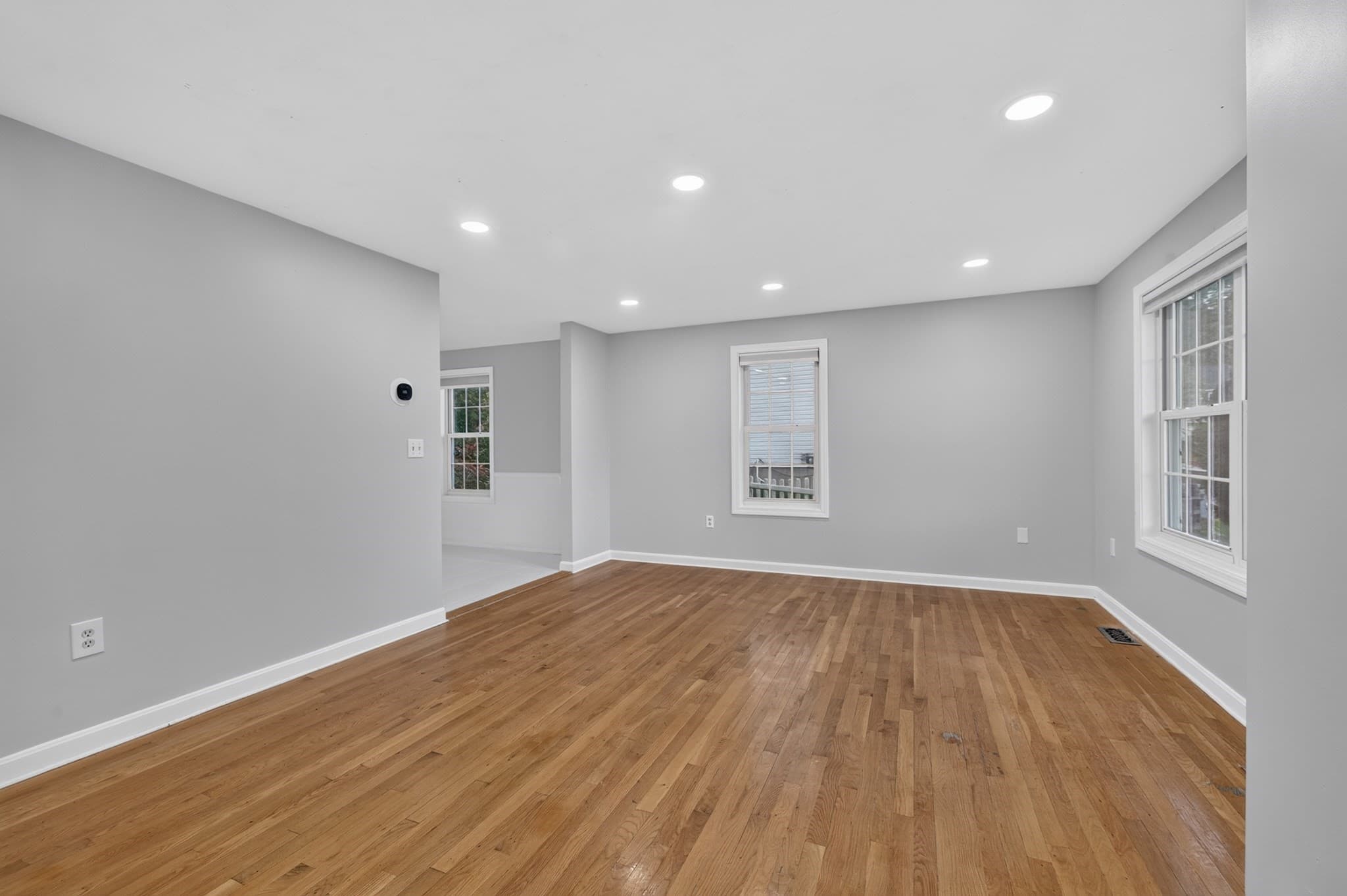 Single Family Residence at 3-A Gates Cir, Worcester MA 01603, Worcester, photo 8 of 39