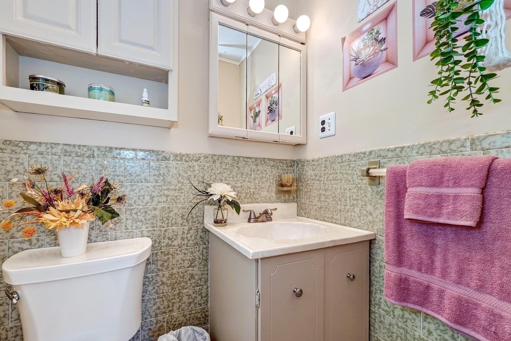 Single Family Residence at 39 Buckman St, Woburn MA 01801, Woburn, photo 22 of 38