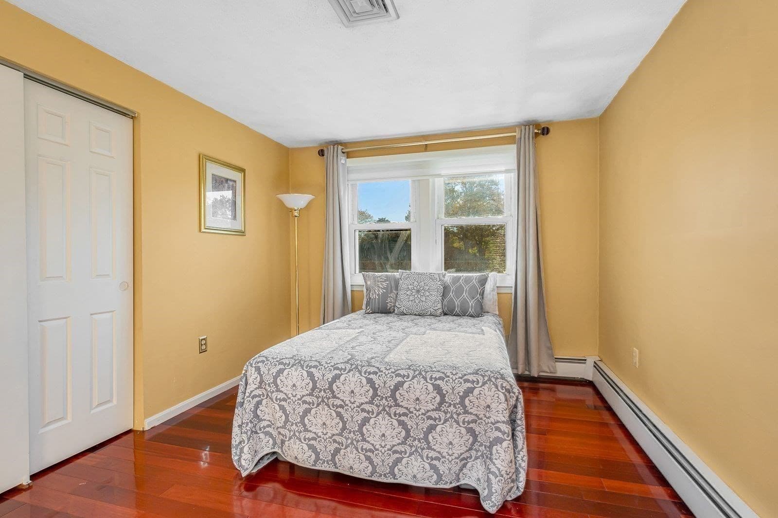 Single Family Residence at 3 Jennifer Dr, Saugus MA 01906, Saugus, photo 18 of 41