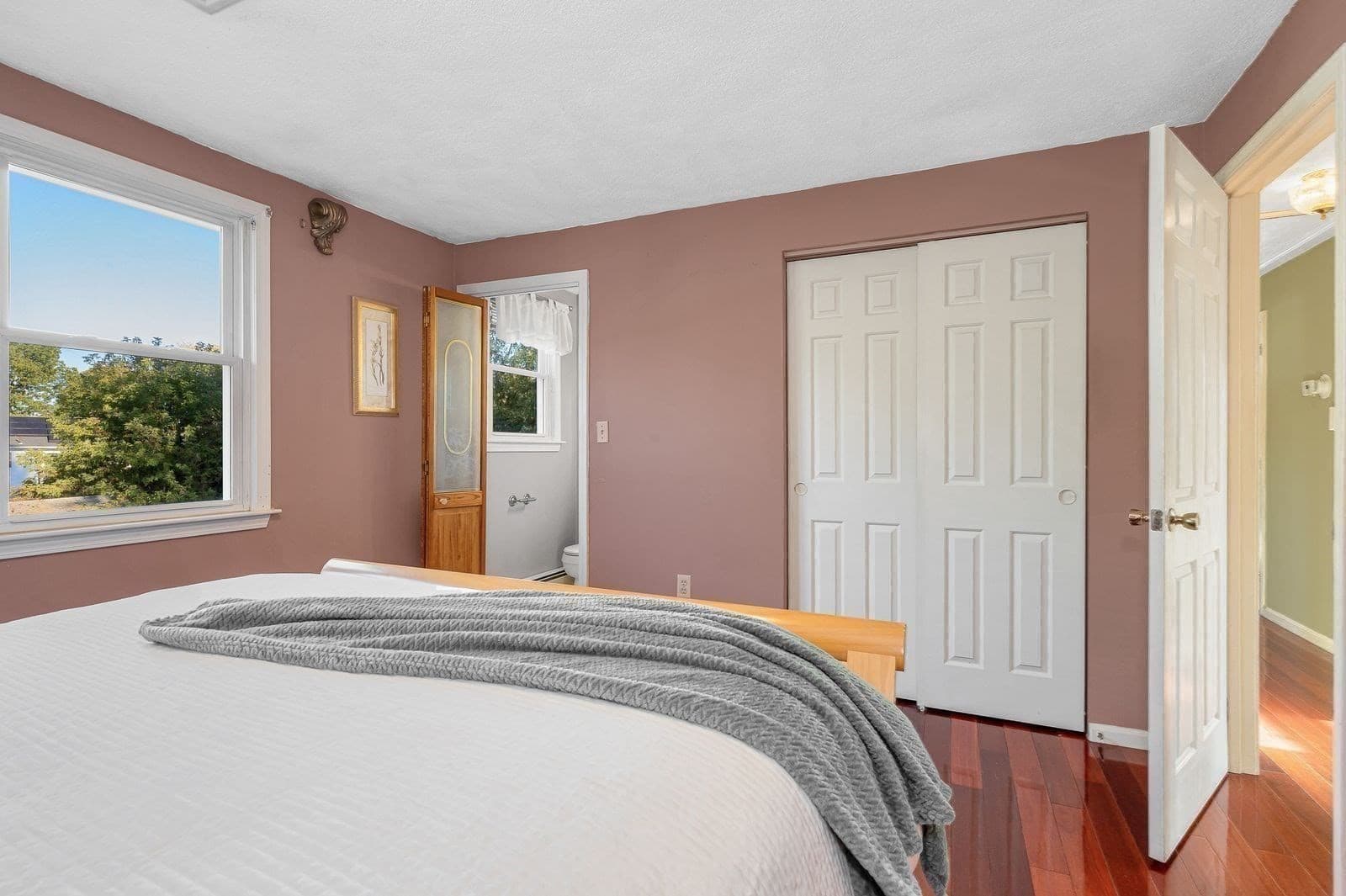 Single Family Residence at 3 Jennifer Dr, Saugus MA 01906, Saugus, photo 15 of 41
