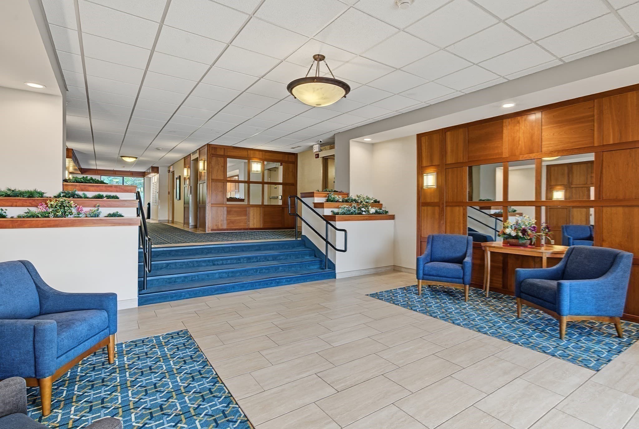 Condominium at 1500 Worcester Rd # 715, Framingham MA 01702, Framingham, photo 24 of 31