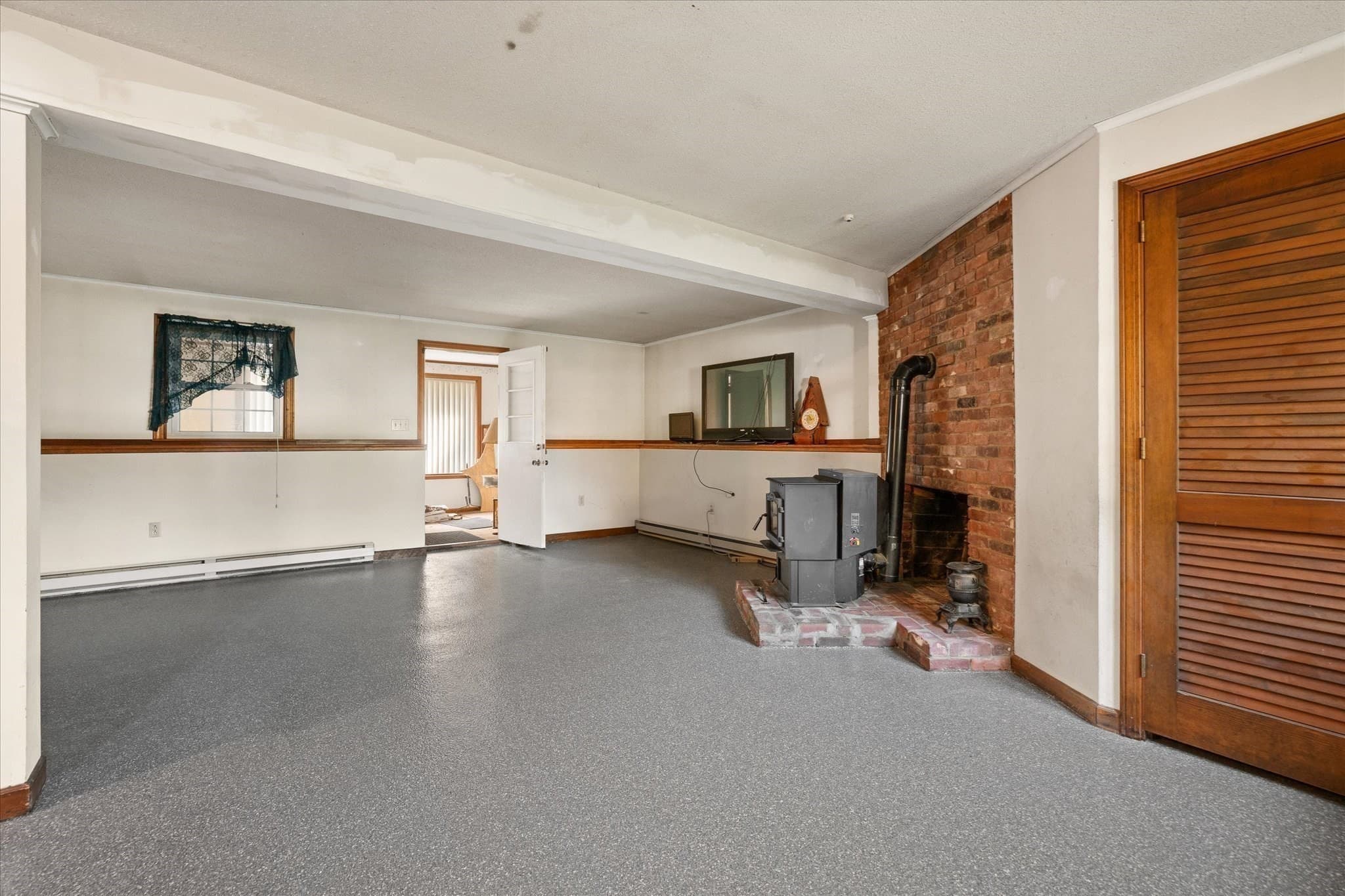 Single Family Residence at 3835 Chestnut Hill Ave, Athol MA 01331, Athol, photo 25 of 37
