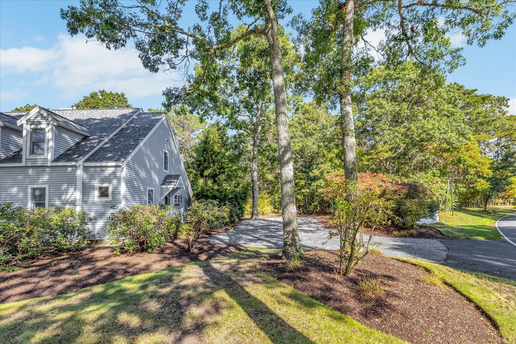 Condominium at 98 Shellback Way # 98, Mashpee MA 02649, Mashpee, photo 4 of 31