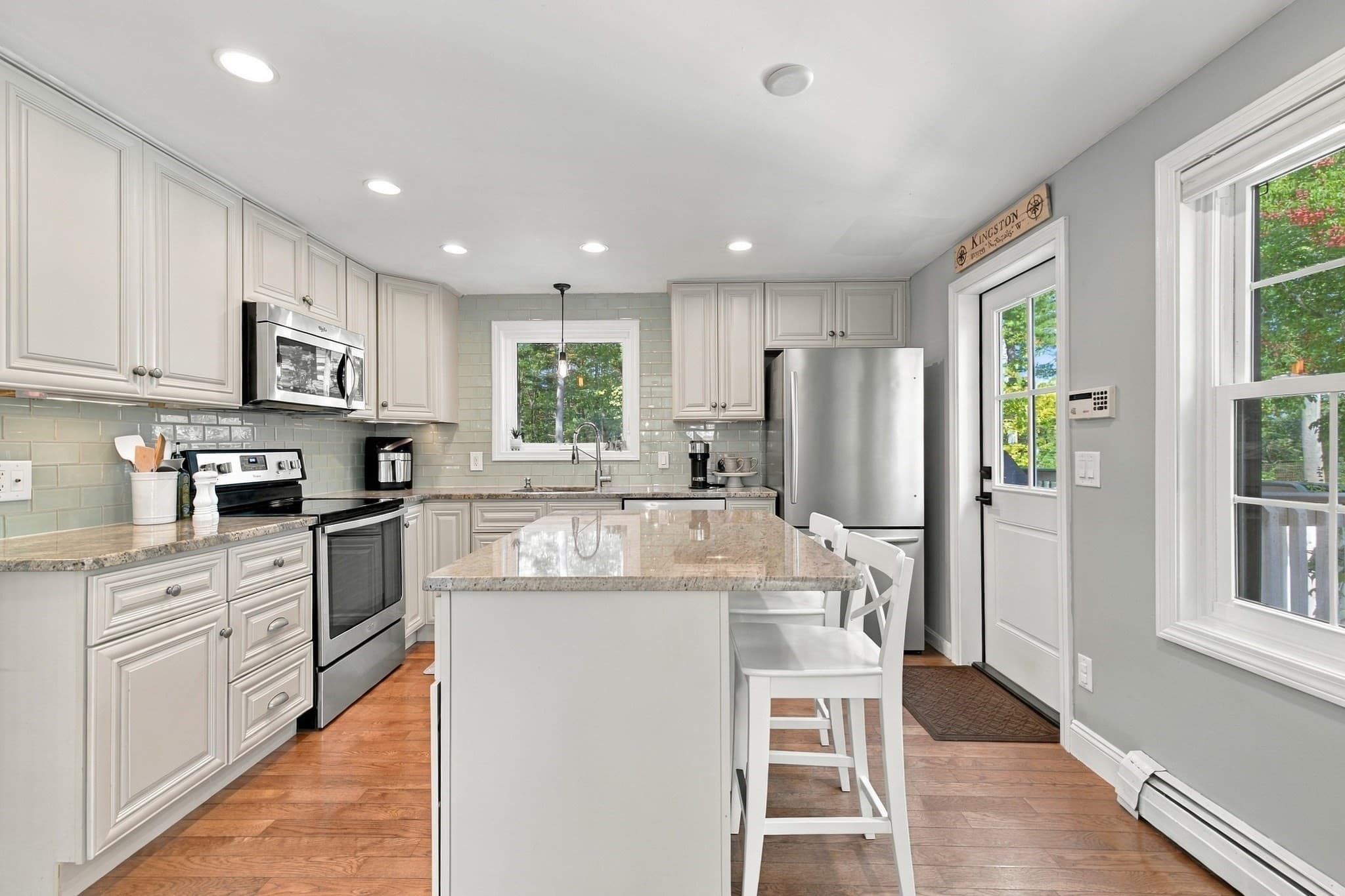Single Family Residence at 201 Parting Ways Rd, Kingston MA 02364, Kingston, photo 4 of 36