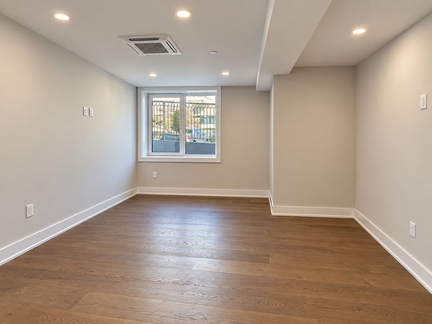 Condominium at 804 East 7th Street # 103, Boston MA 02127, Boston, photo 5 of 17