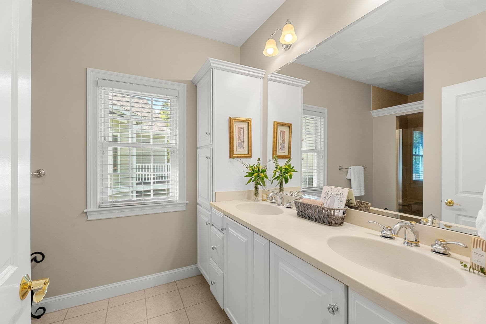 Condominium at 16 Icehouse Road # 16, North Andover MA 01845, North Andover, photo 26 of 42