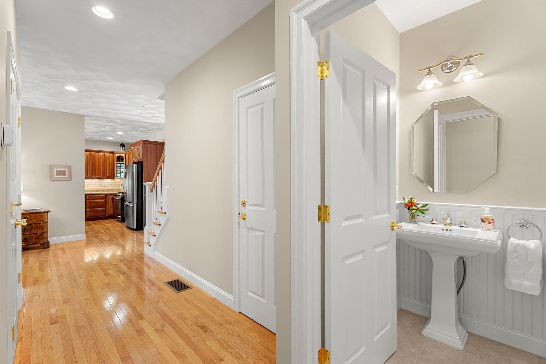 Condominium at 16 Icehouse Road # 16, North Andover MA 01845, North Andover, photo 28 of 42