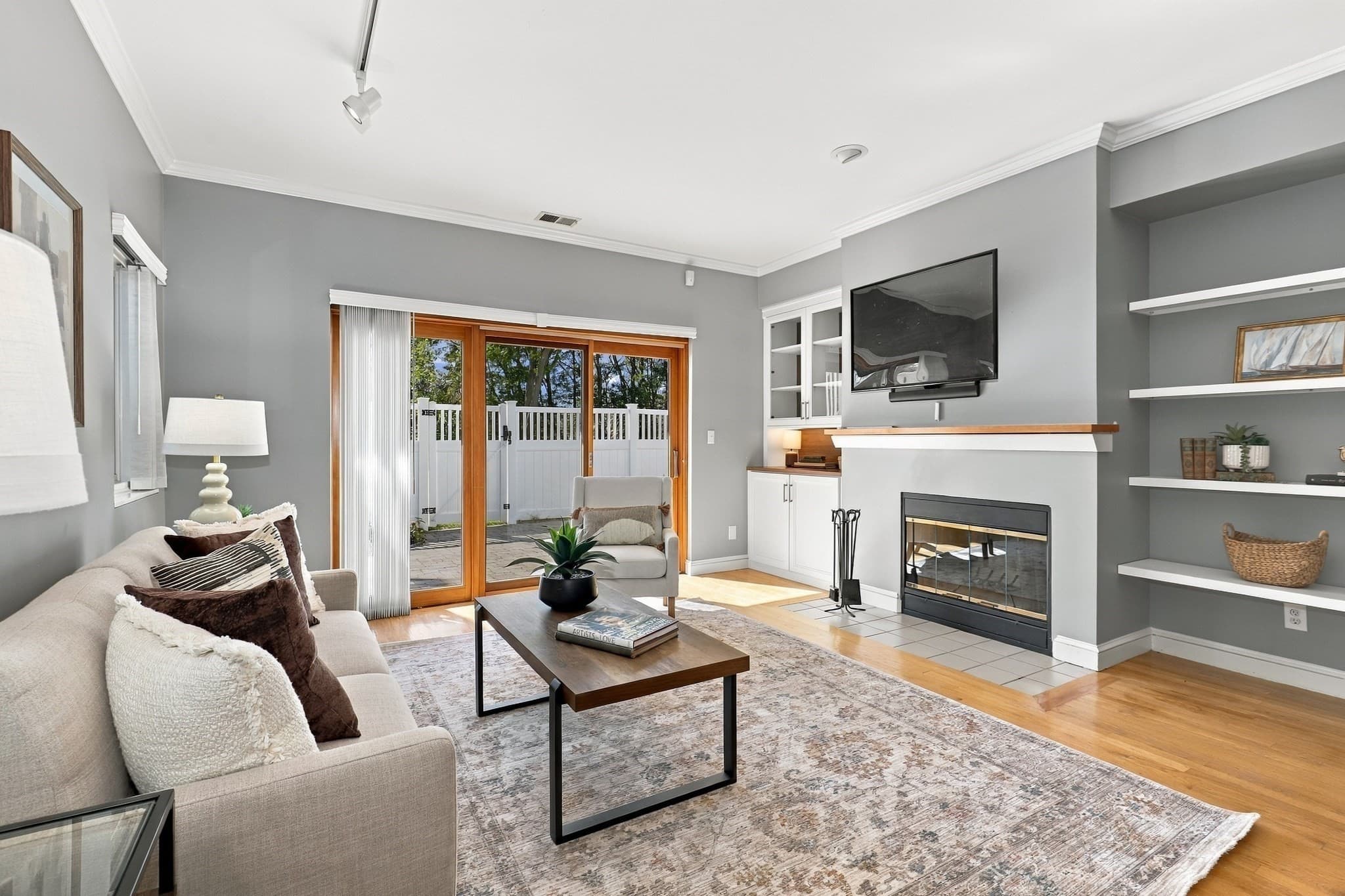 Condominium at 20 Ship Avenue # 34, Medford MA 02155, Medford, photo 4 of 34