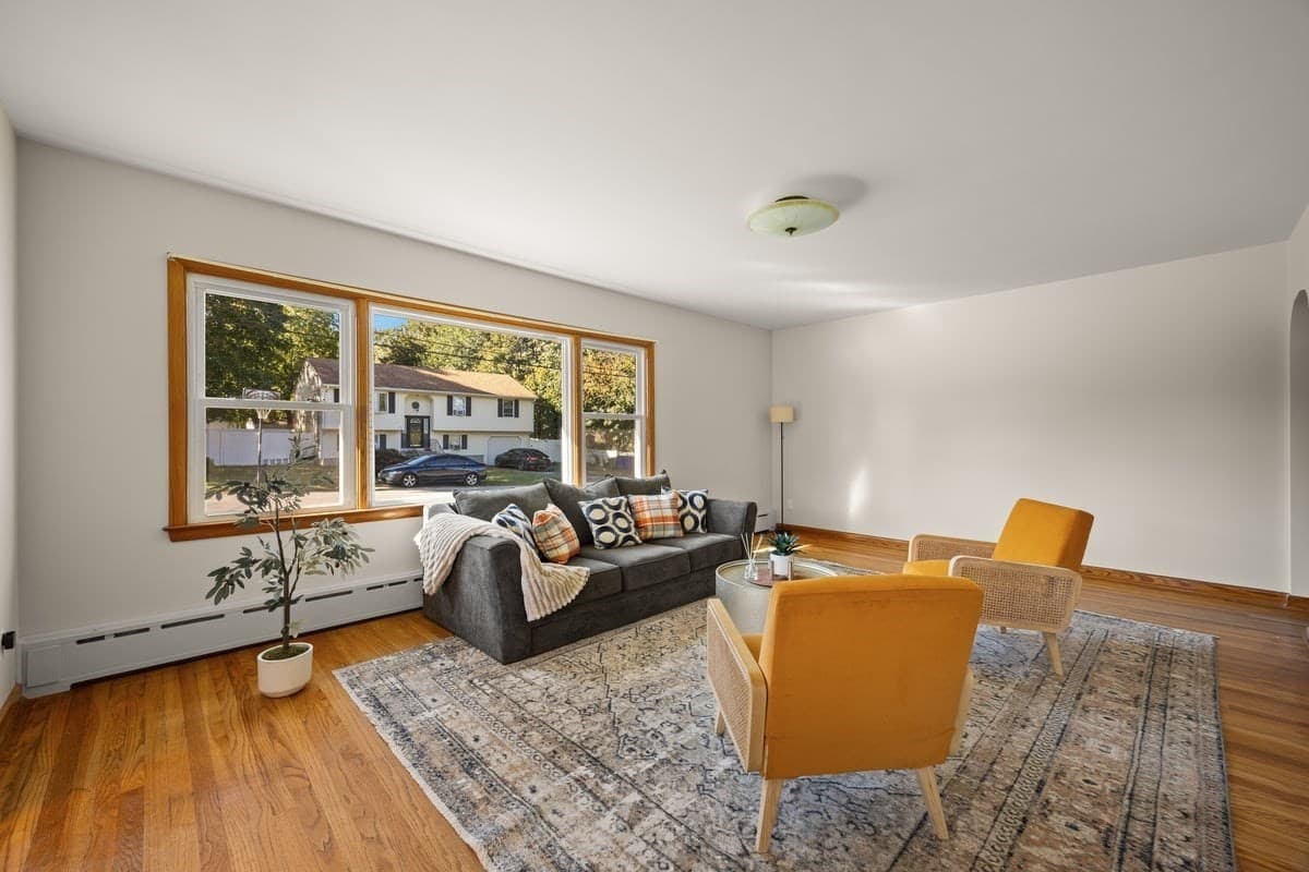 Single Family Residence at 60 Sunhill Road, Taunton MA 02780, Taunton, photo 5 of 25