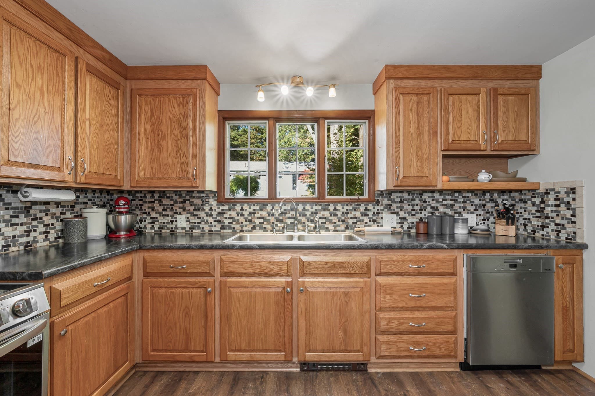Single Family Residence at 3 Shady Lane, Methuen MA 01844, Methuen, photo 7 of 26