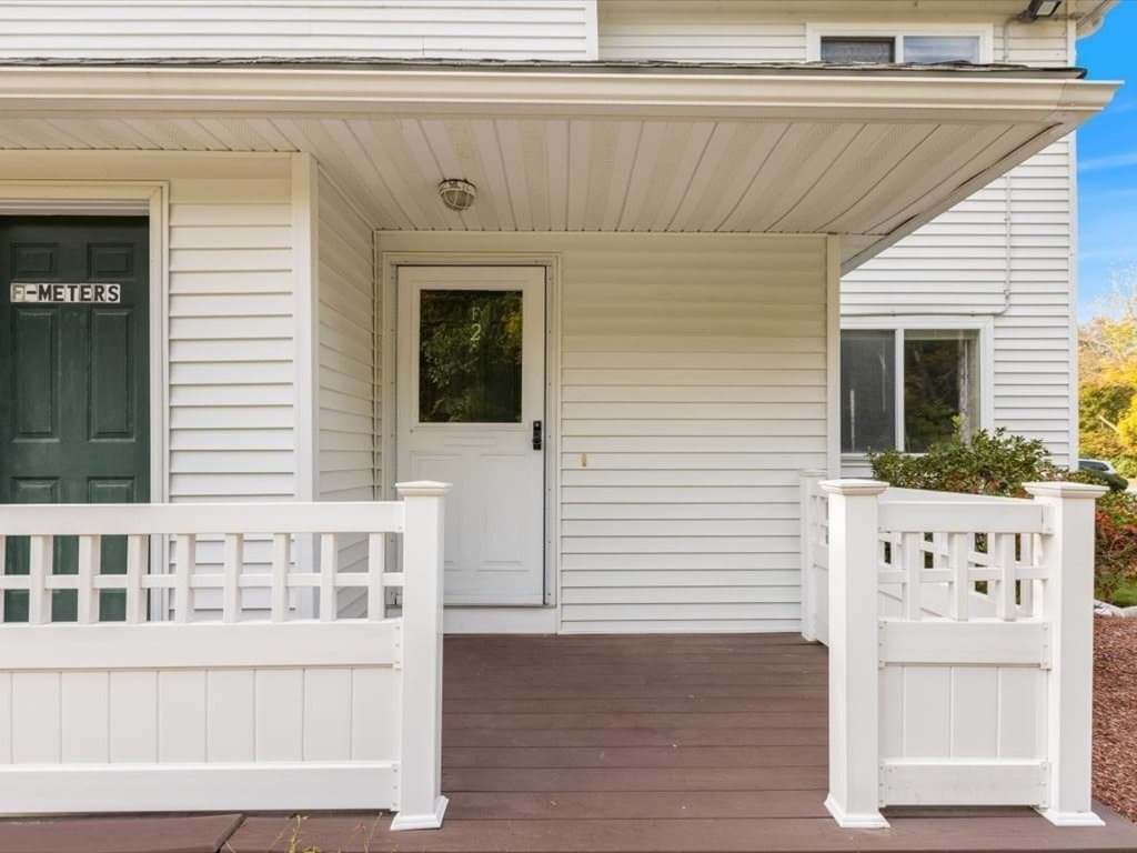 Condominium at 360 Littleton Rd # F2, Chelmsford MA 01824, Chelmsford, photo 3 of 40