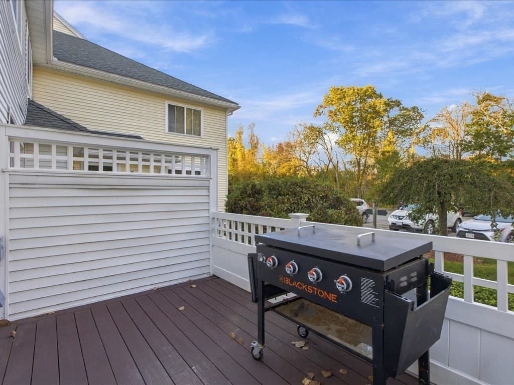 Condominium at 360 Littleton Rd # F2, Chelmsford MA 01824, Chelmsford, photo 11 of 40