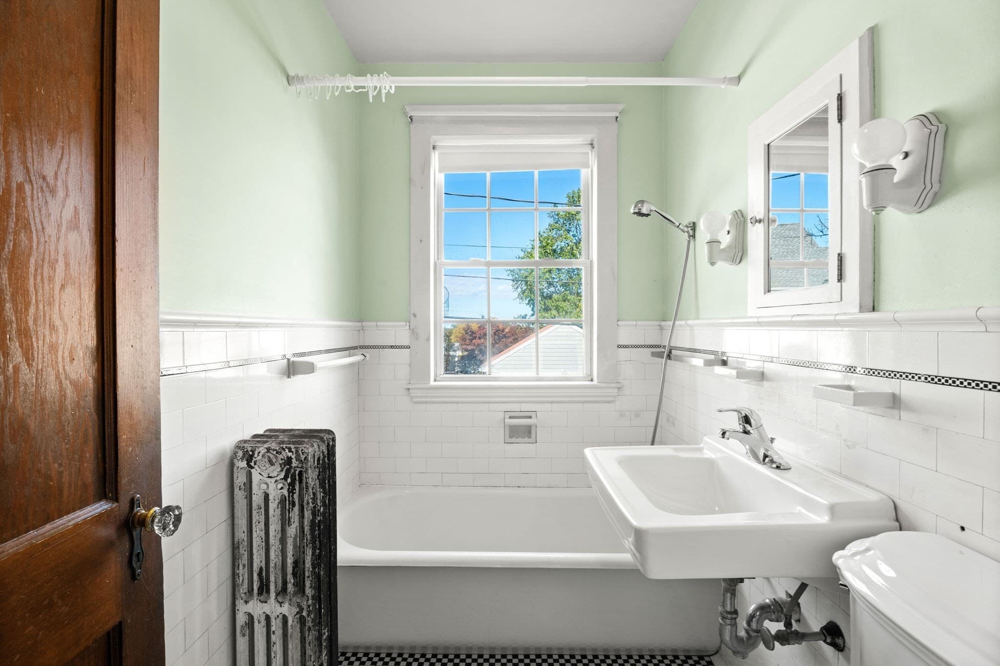 Single Family Residence at 32 Whitney Ave, Beverly MA 01915, Beverly, photo 20 of 27