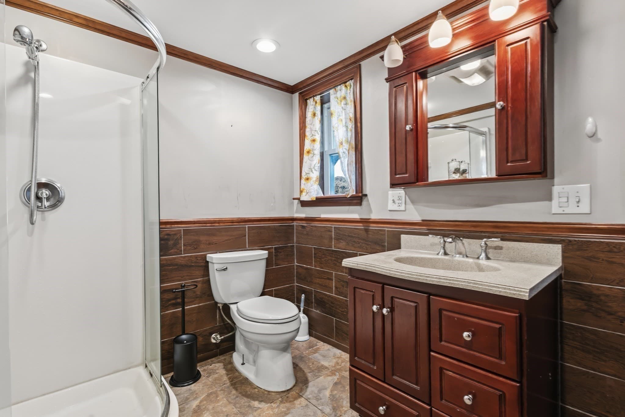 Single Family Residence at 19 Bassett Ave, Westport MA 02790, Westport, photo 14 of 27