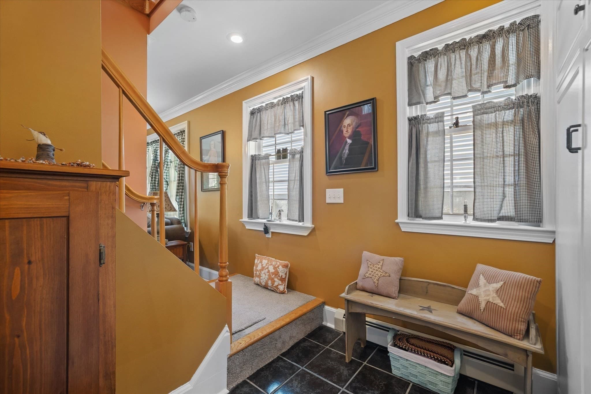 Single Family Residence at 47 Dartmouth St, Worcester MA 01604, Worcester, photo 18 of 36