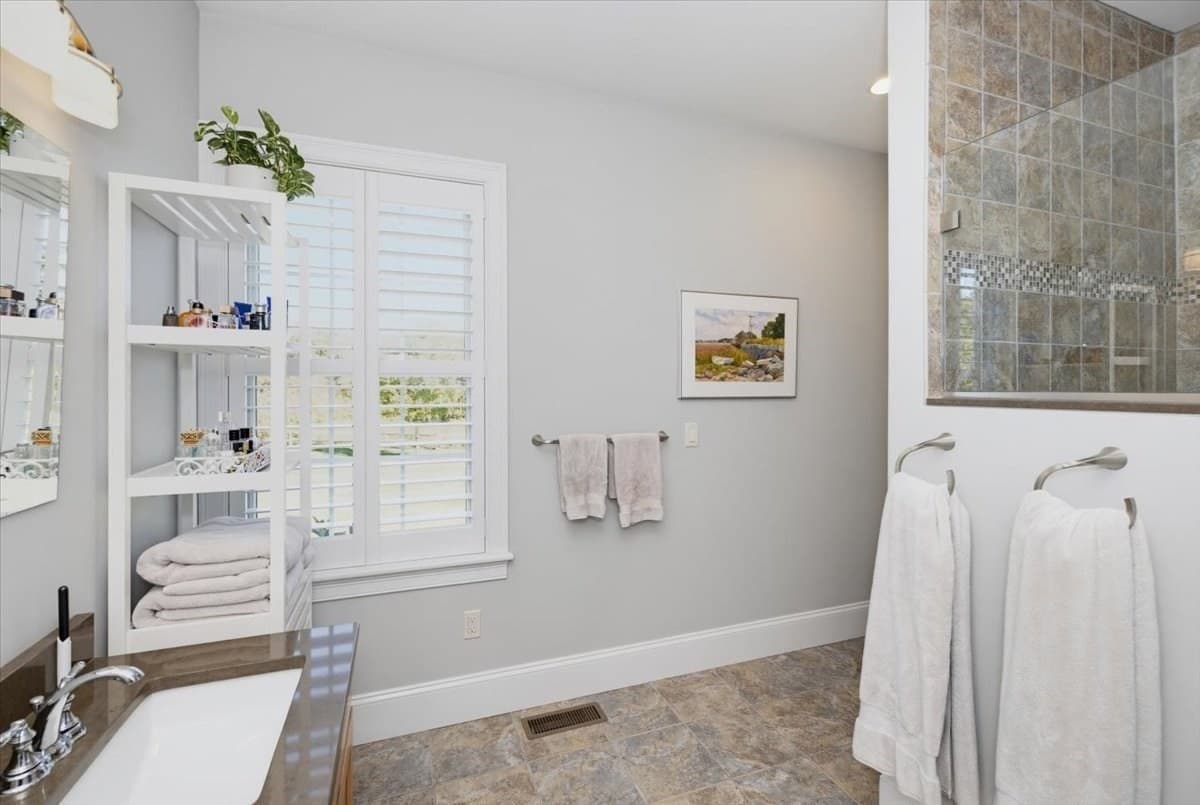 Single Family Residence at 2 Point Shore Overlook, Amesbury MA 01913, Amesbury, photo 28 of 41