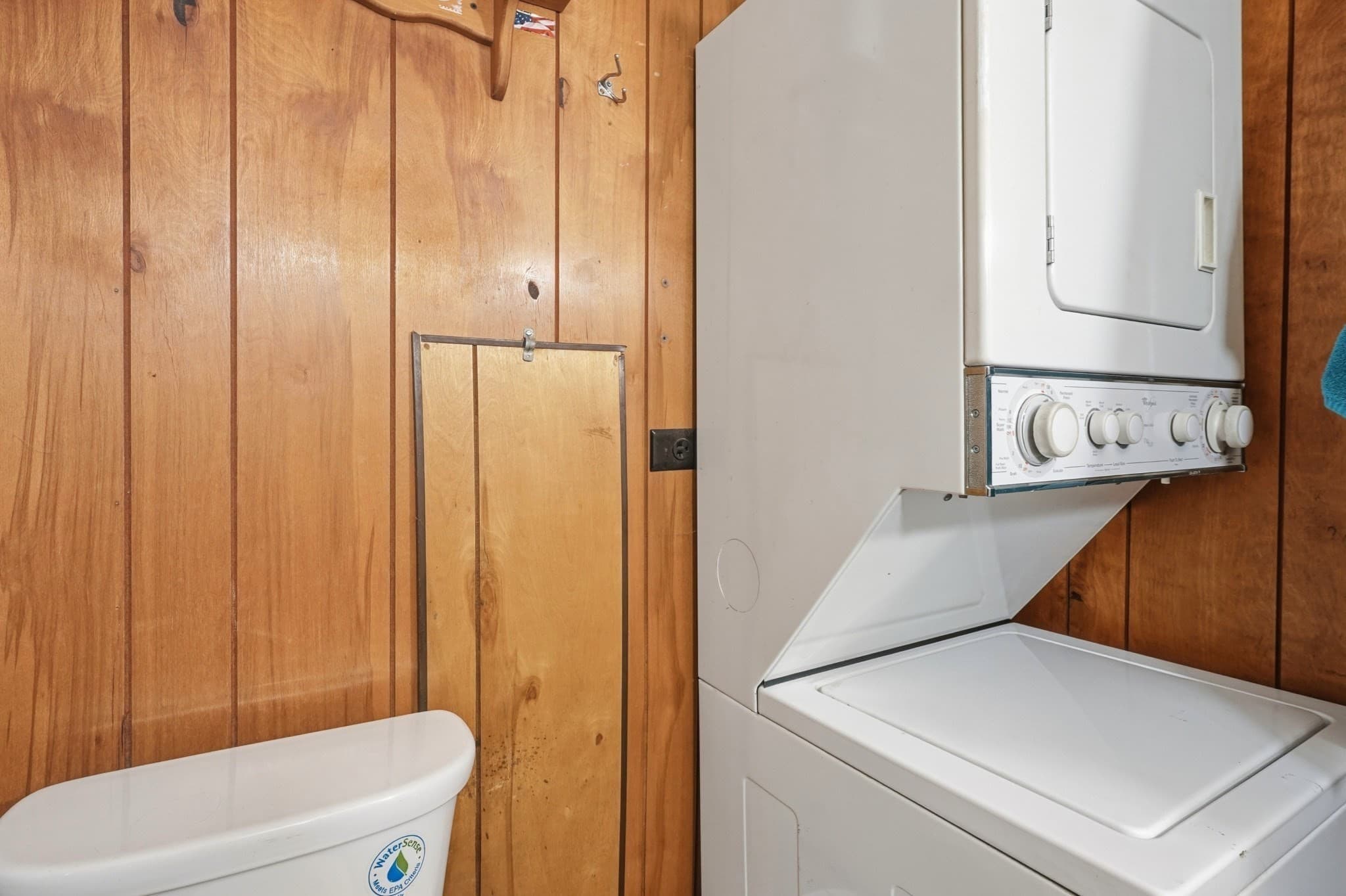 Mobile Home at 106 Lucy Drive, Attleboro MA 02703, Attleboro, photo 18 of 20