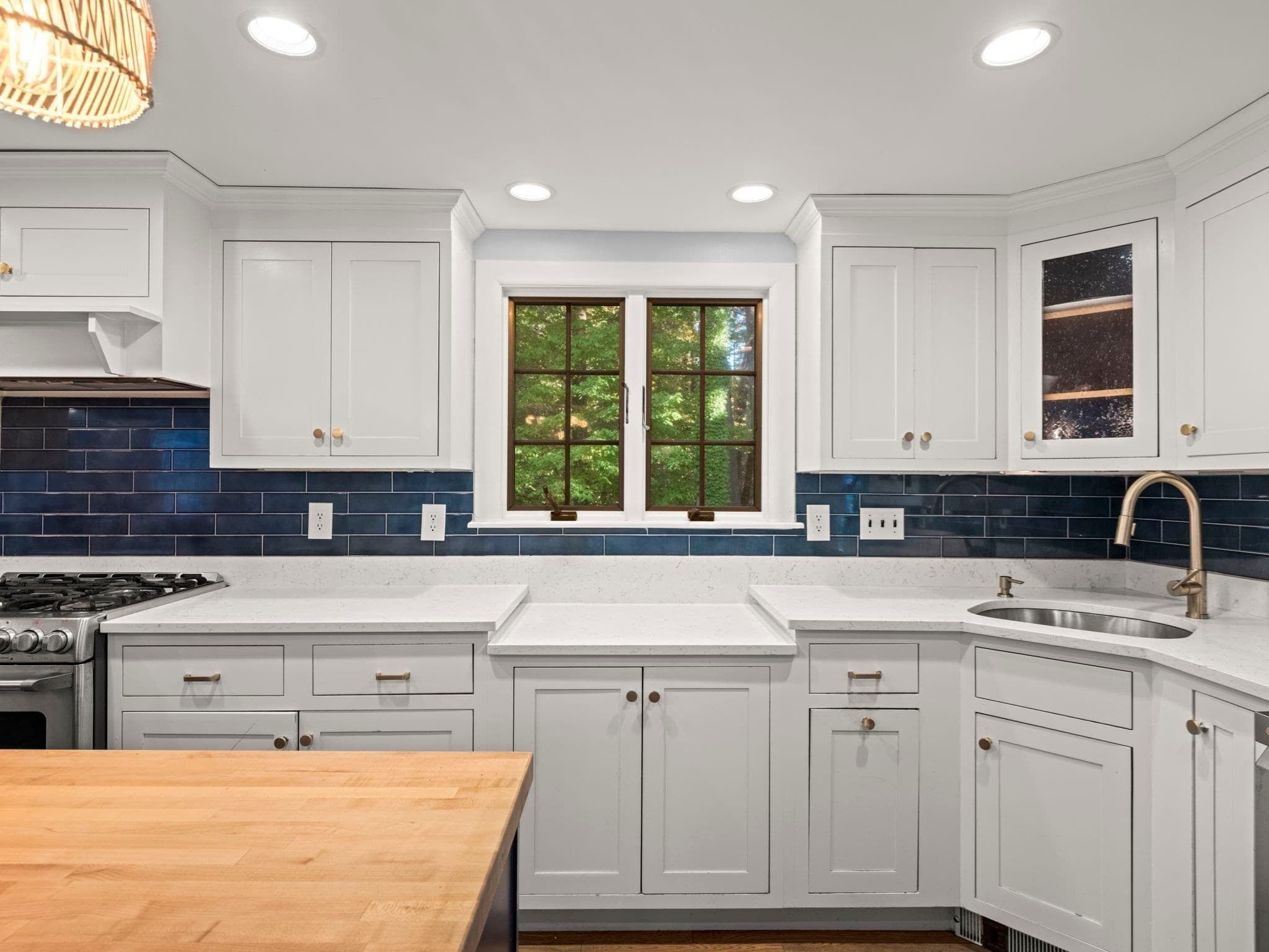 Single Family Residence at 16 Agawam Road, Acton MA 01720, Acton, photo 3 of 38