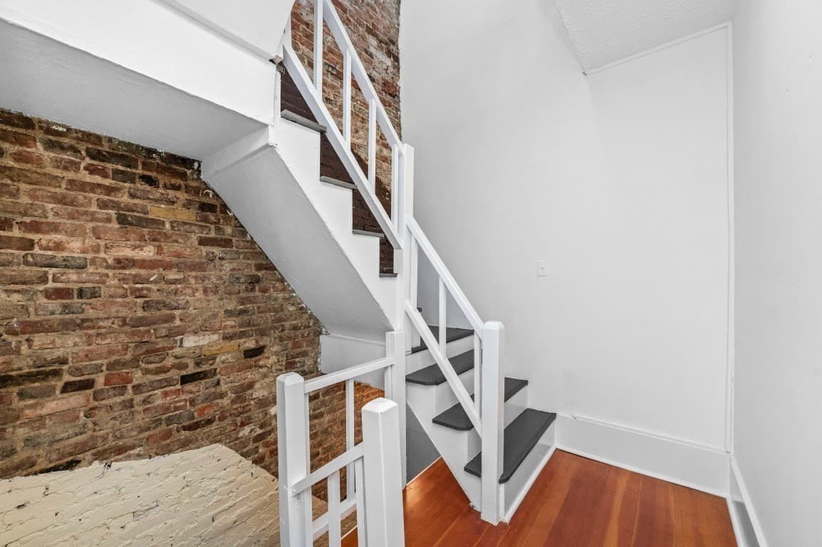 Condominium at 282-284 Cambridge Street # 4, Boston MA 02114, Boston, photo 13 of 19