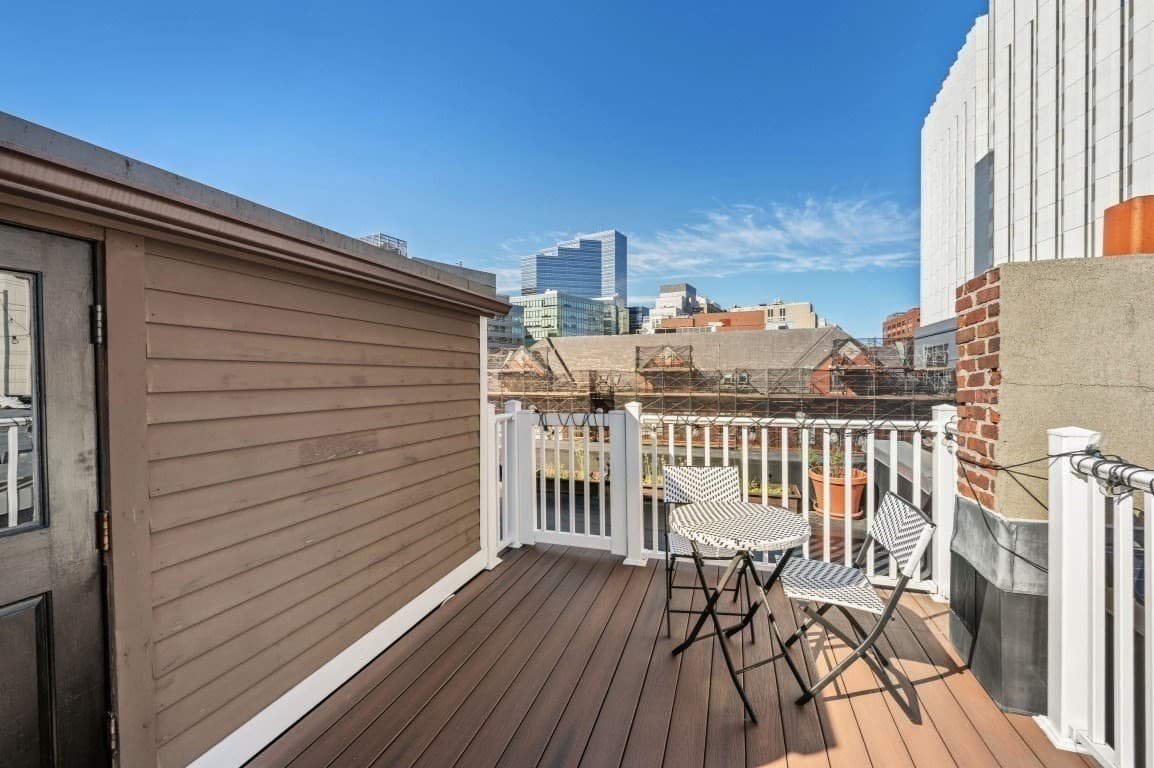 Condominium at 282-284 Cambridge Street # 4, Boston MA 02114, Boston, photo 16 of 19