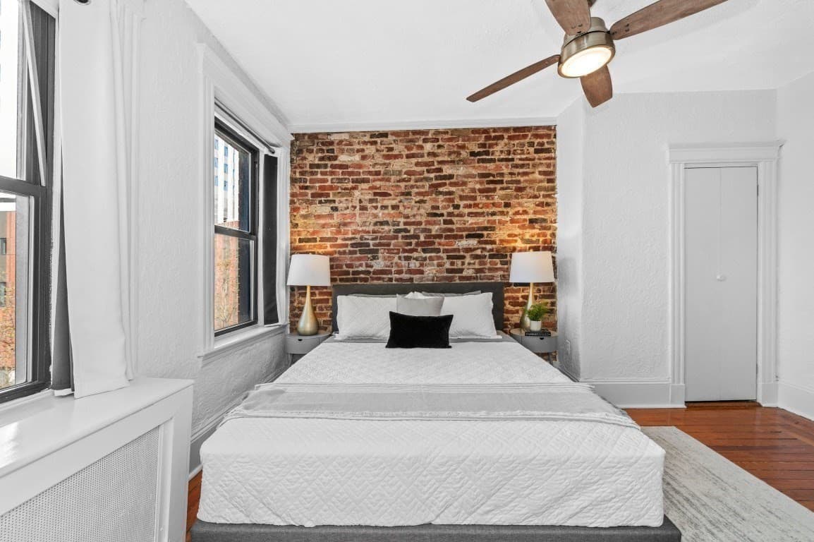 Condominium at 282-284 Cambridge Street # 4, Boston MA 02114, Boston, photo 7 of 19