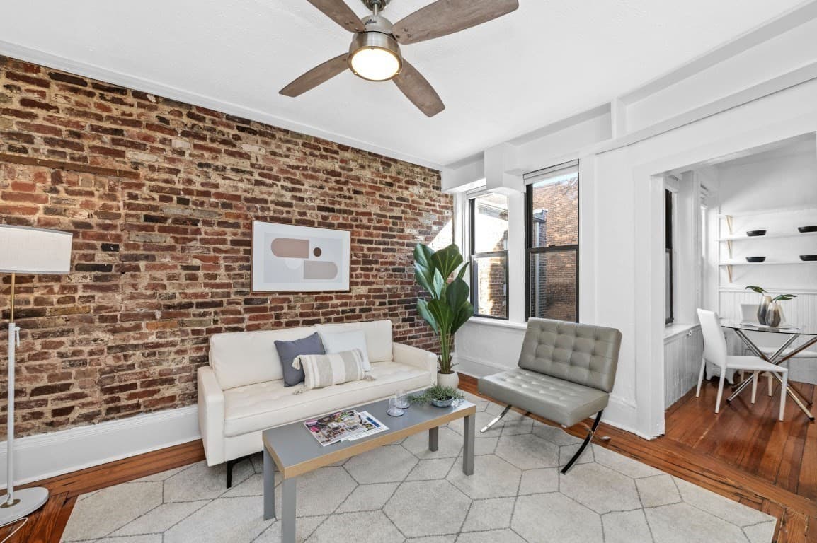 Condominium at 282-284 Cambridge Street # 4, Boston MA 02114, Boston, photo 3 of 19