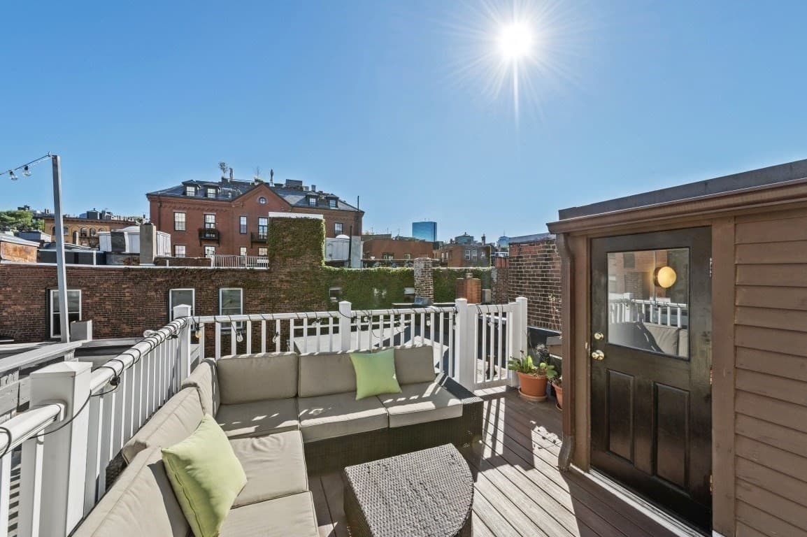 Condominium at 282-284 Cambridge Street # 4, Boston MA 02114, Boston, photo 15 of 19
