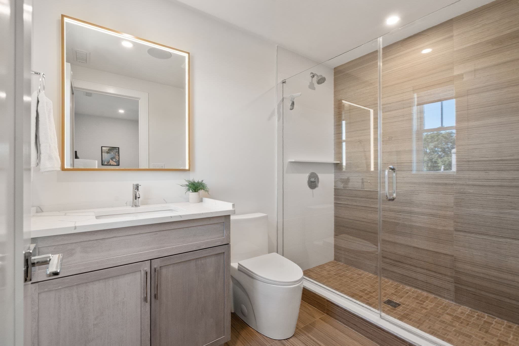 Condominium at 527 East 7th Street, Boston MA 02127, Boston, photo 12 of 25
