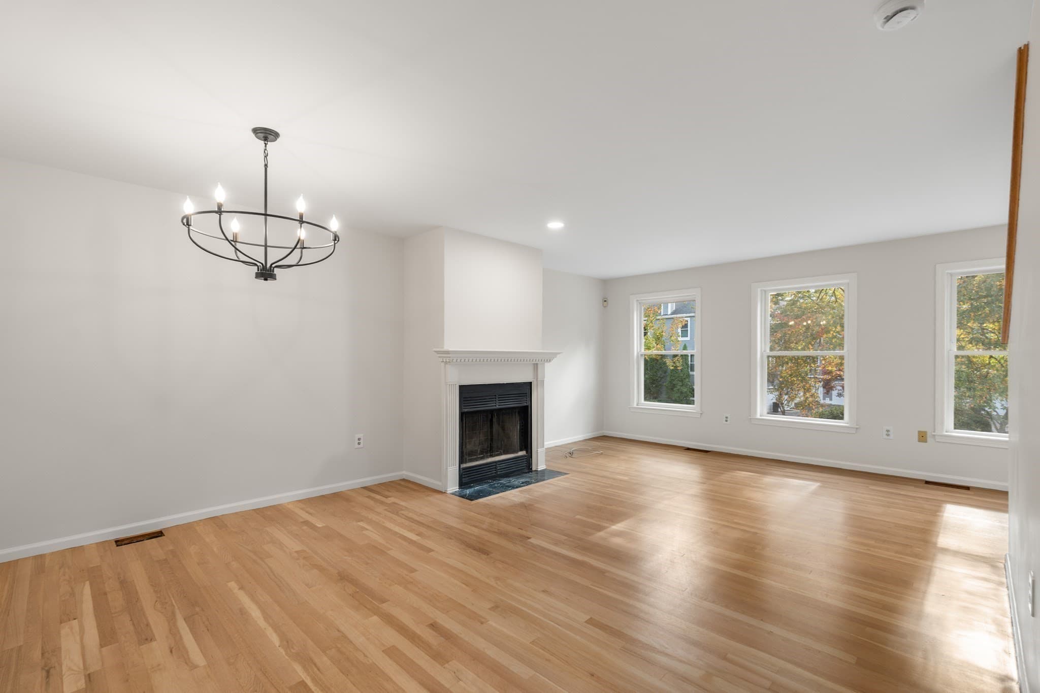 Condominium at 95 Anderer Ln # 3, Boston MA 02132, Boston, photo 4 of 34