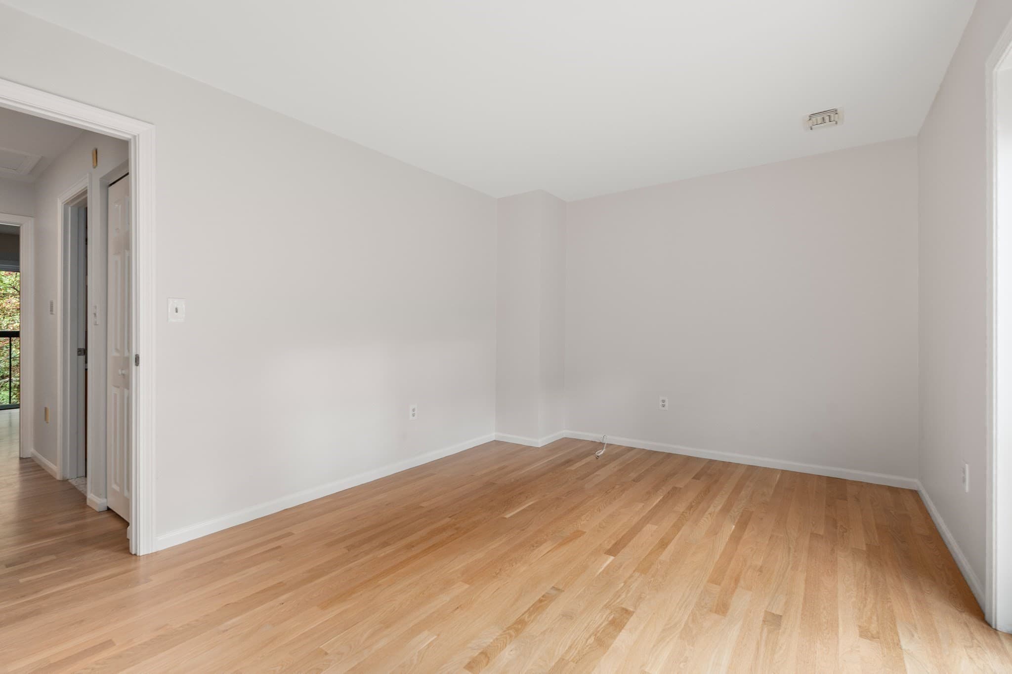 Condominium at 95 Anderer Ln # 3, Boston MA 02132, Boston, photo 21 of 34