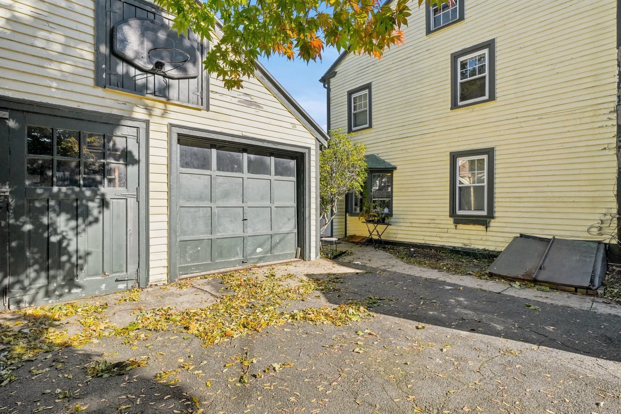 Single Family Residence at 75 Nahant St, Lynn MA 01902, Lynn, photo 5 of 29