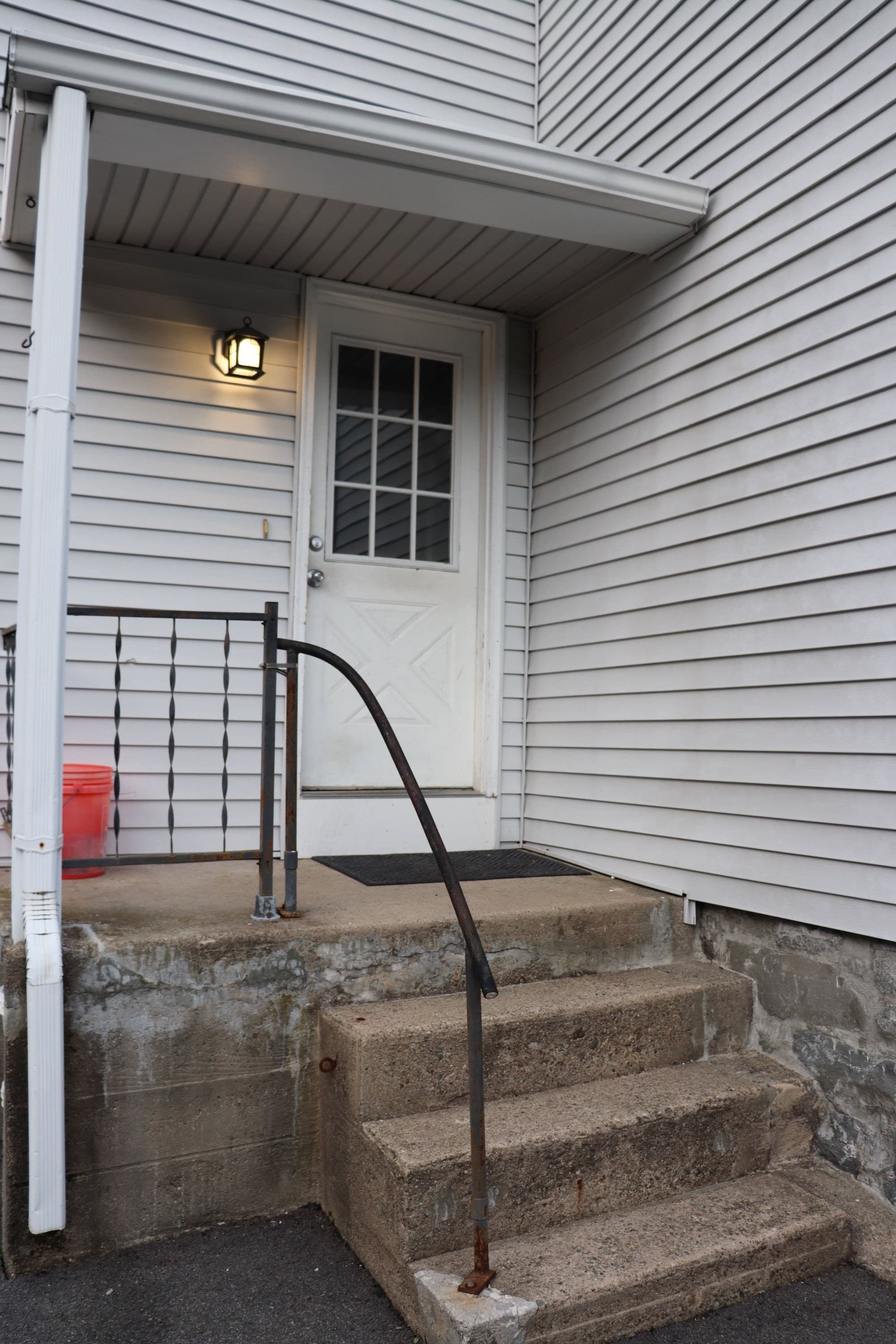 Multi Family at 14 Church St, Taunton MA 02780, Taunton, photo 2 of 17